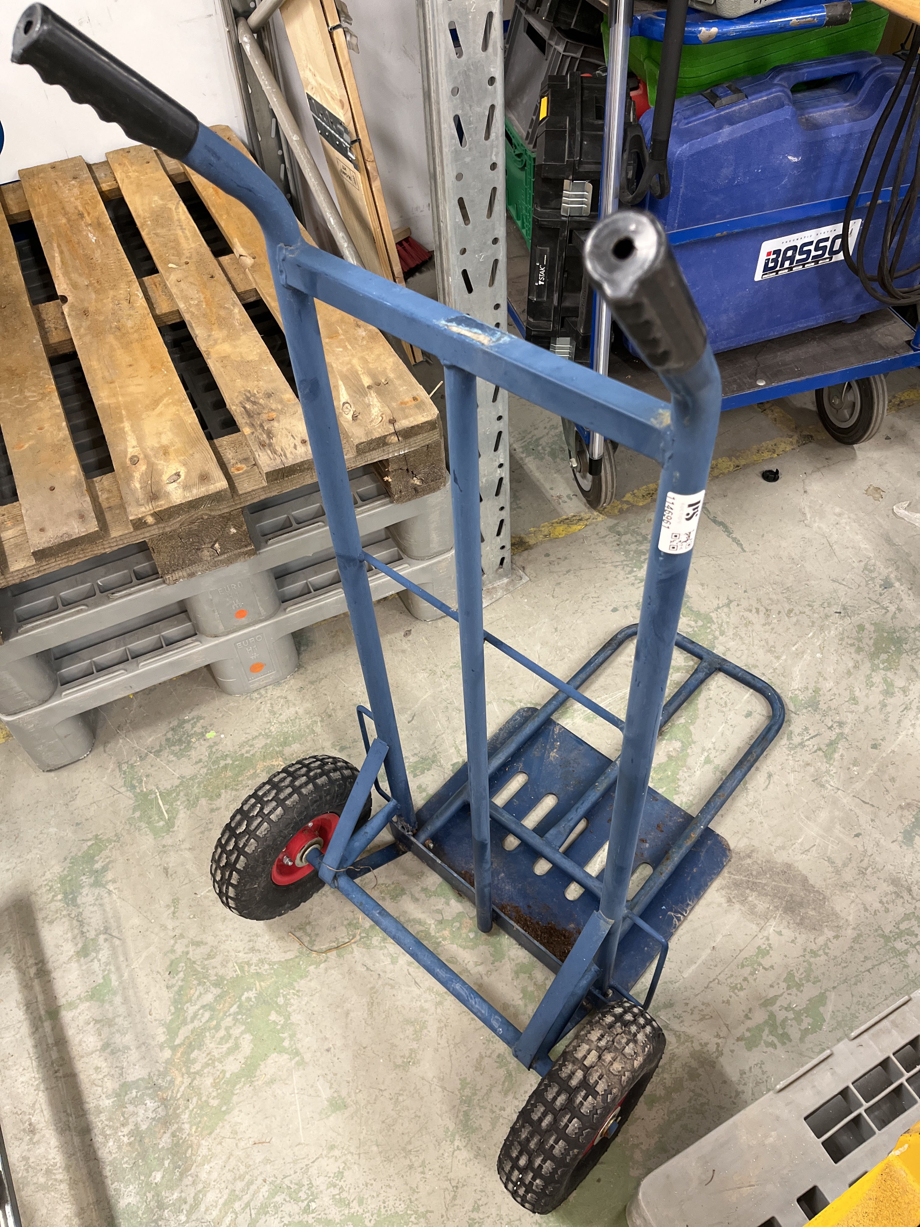 Magazine Cart Magazine cart - PS Auction - We value the future - Largest in net auctions