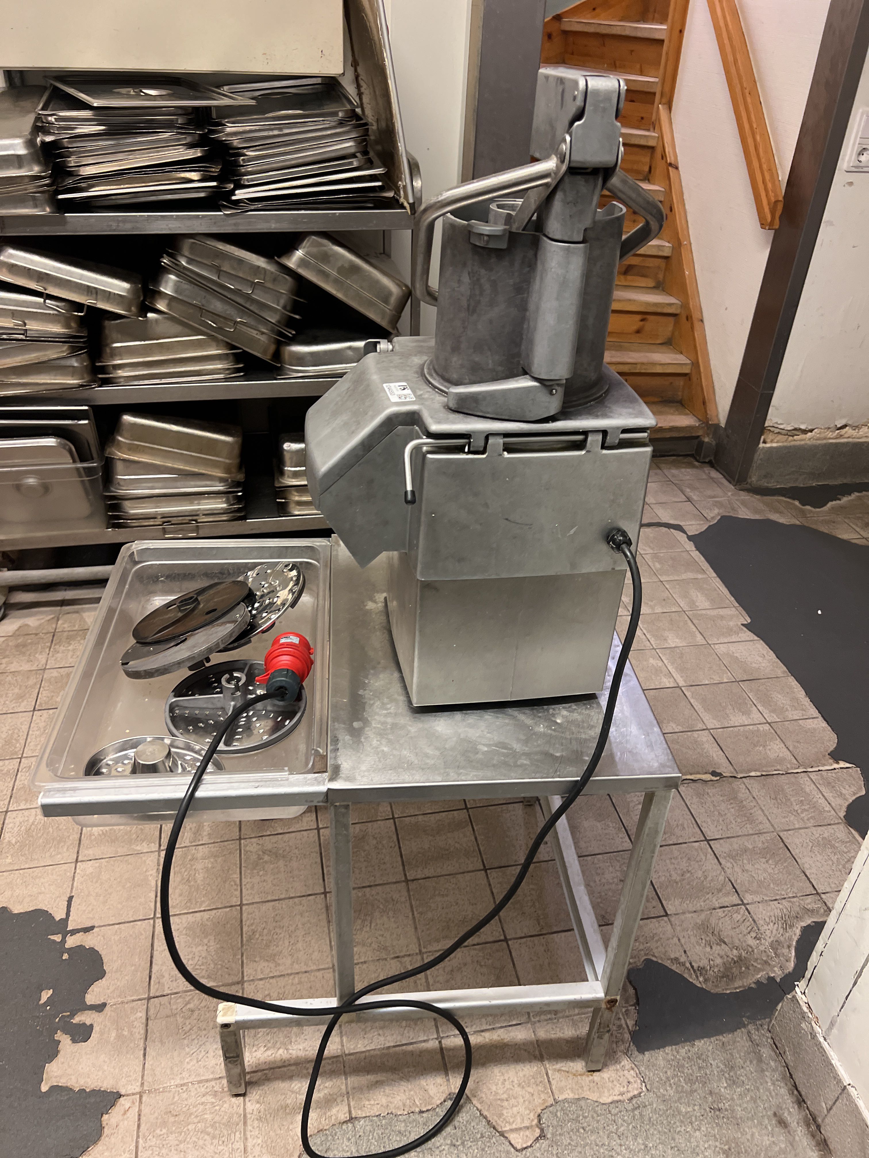【動作確認済】robot coupe CL 野菜スライサー　中古品 Robot Coupe CL40 Continuous Feed Commercial Food Processor