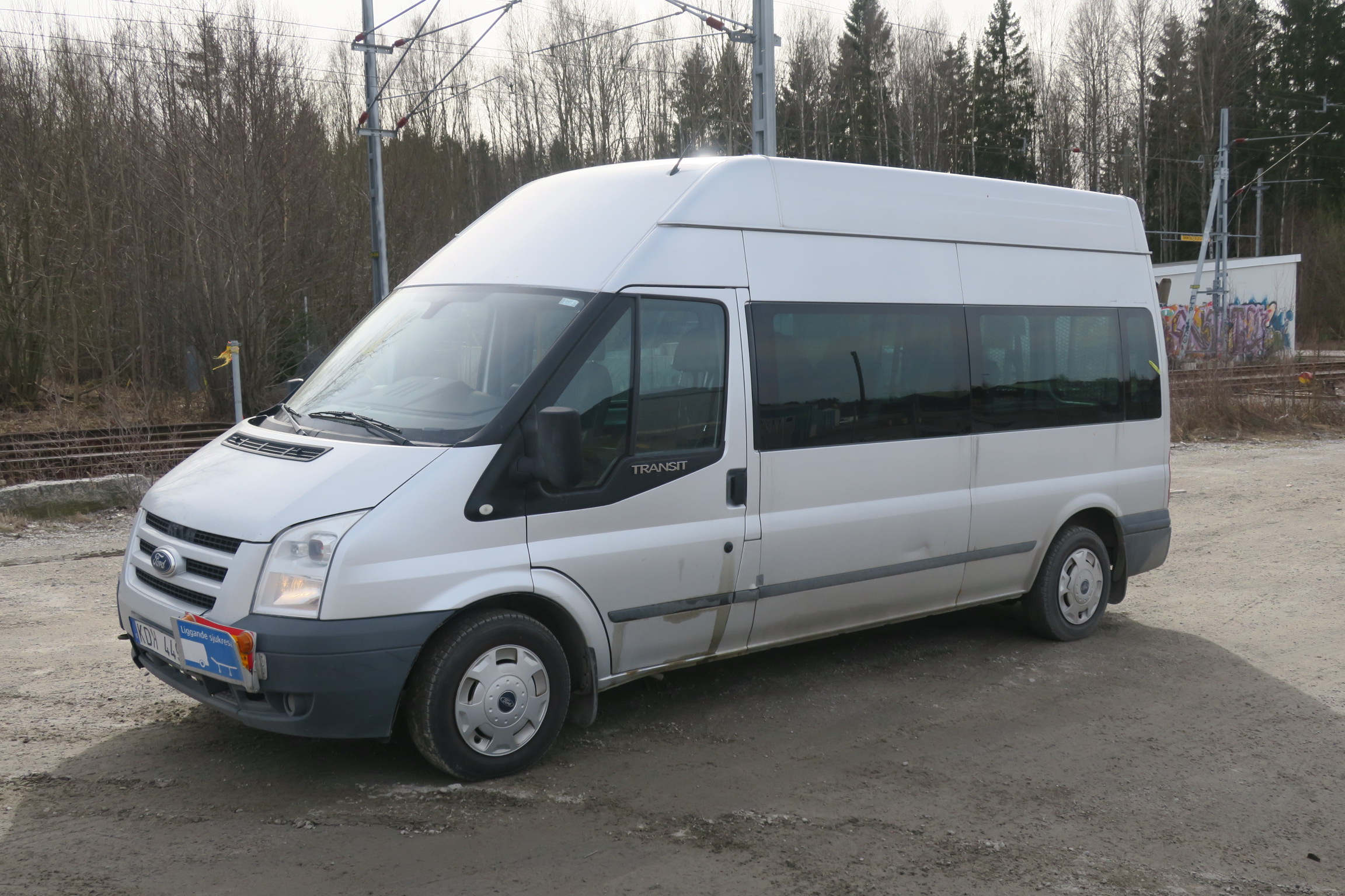 ford transit 115 t300