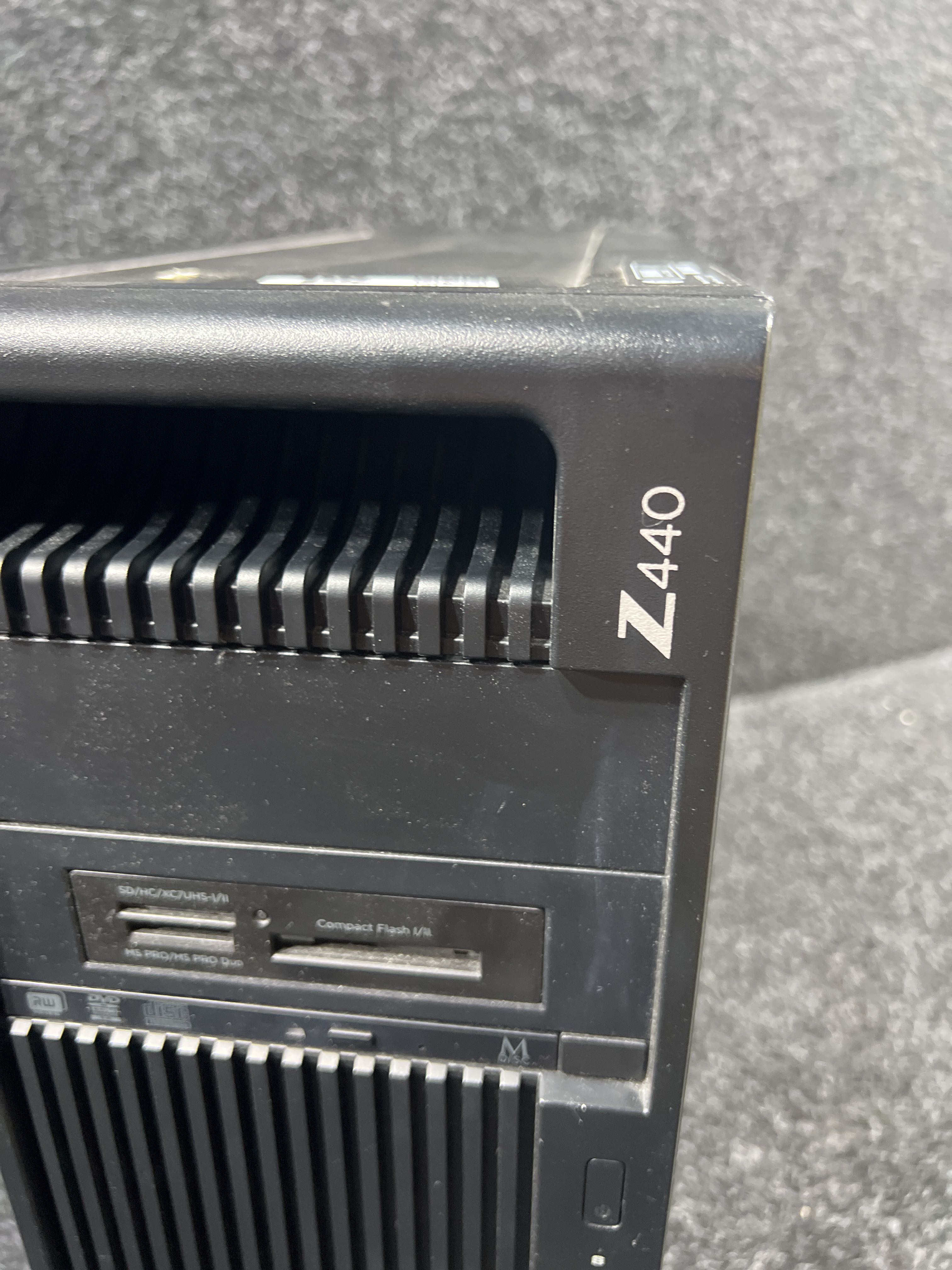 Desktop computer HP Z440 - PS Auction - We value the future