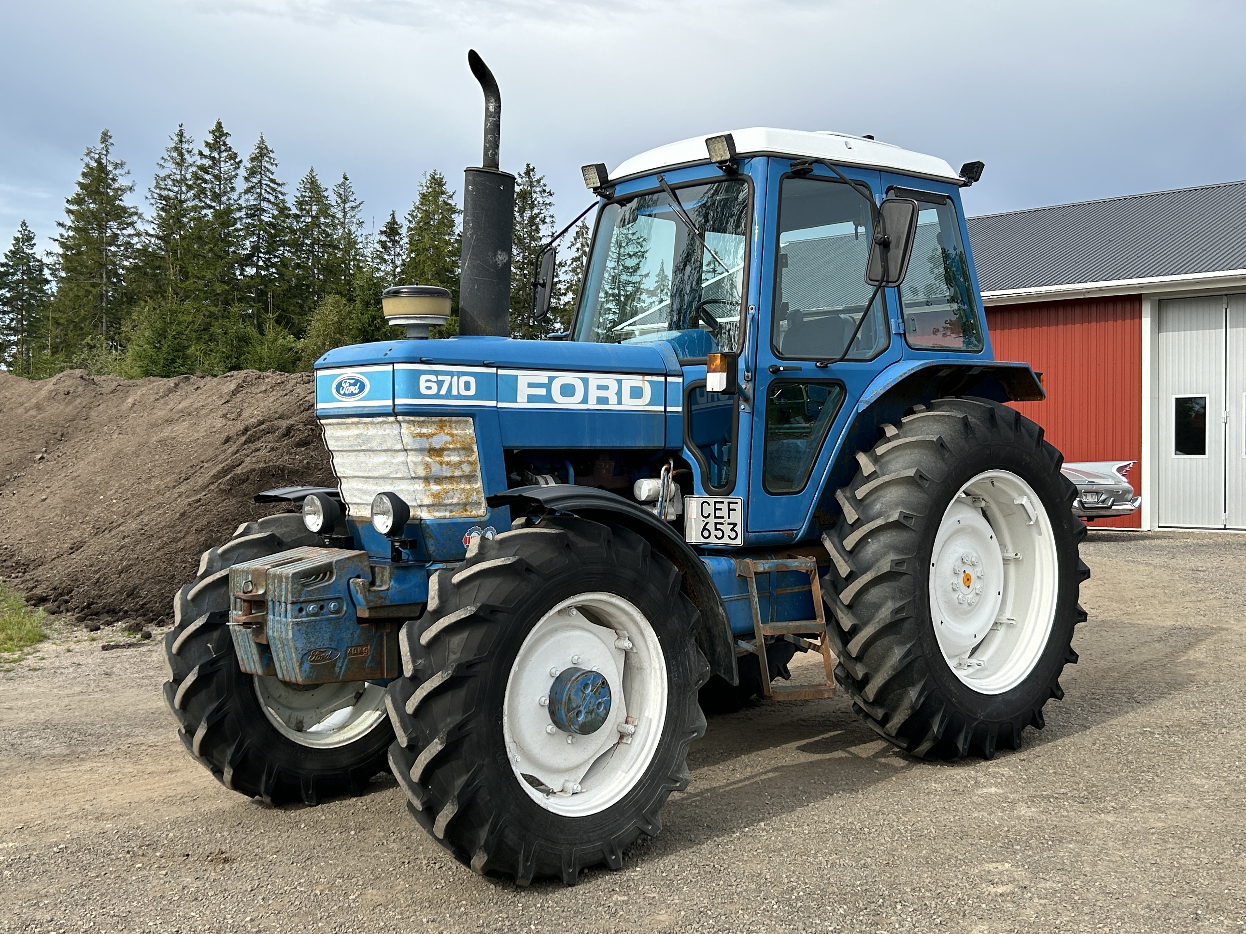 Tractor Ford FM6710 4 WD -1981 | PS Auction