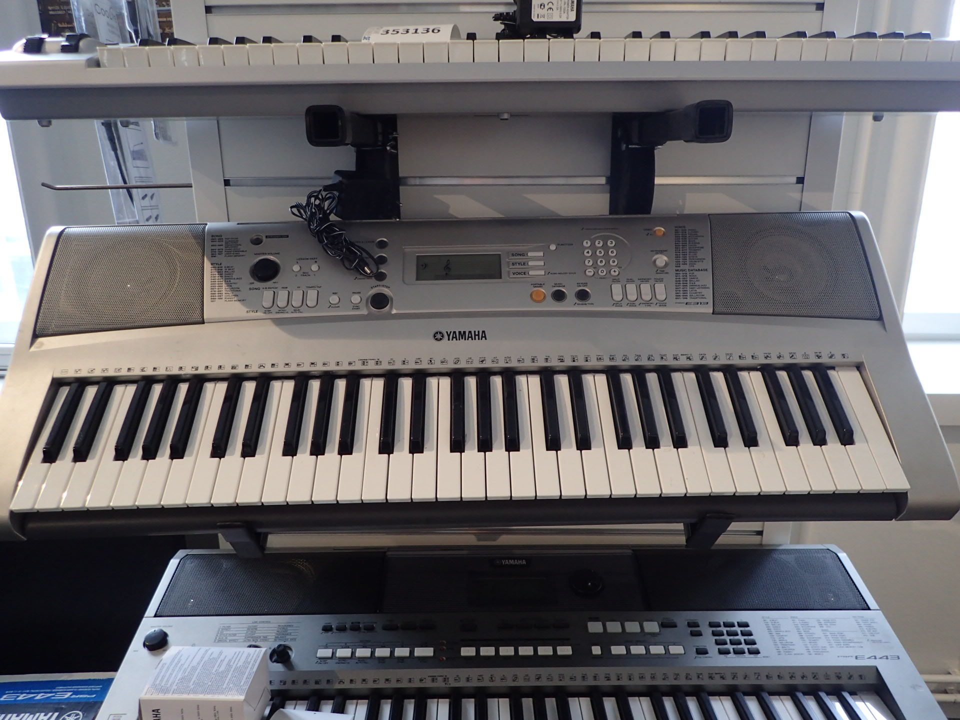 【5/11まで】YAMAHA 電子キーボード PSR-E313 5/11まで】YAMAHA 電子キーボード PSR-E313 ヤマハ | PSR-E313