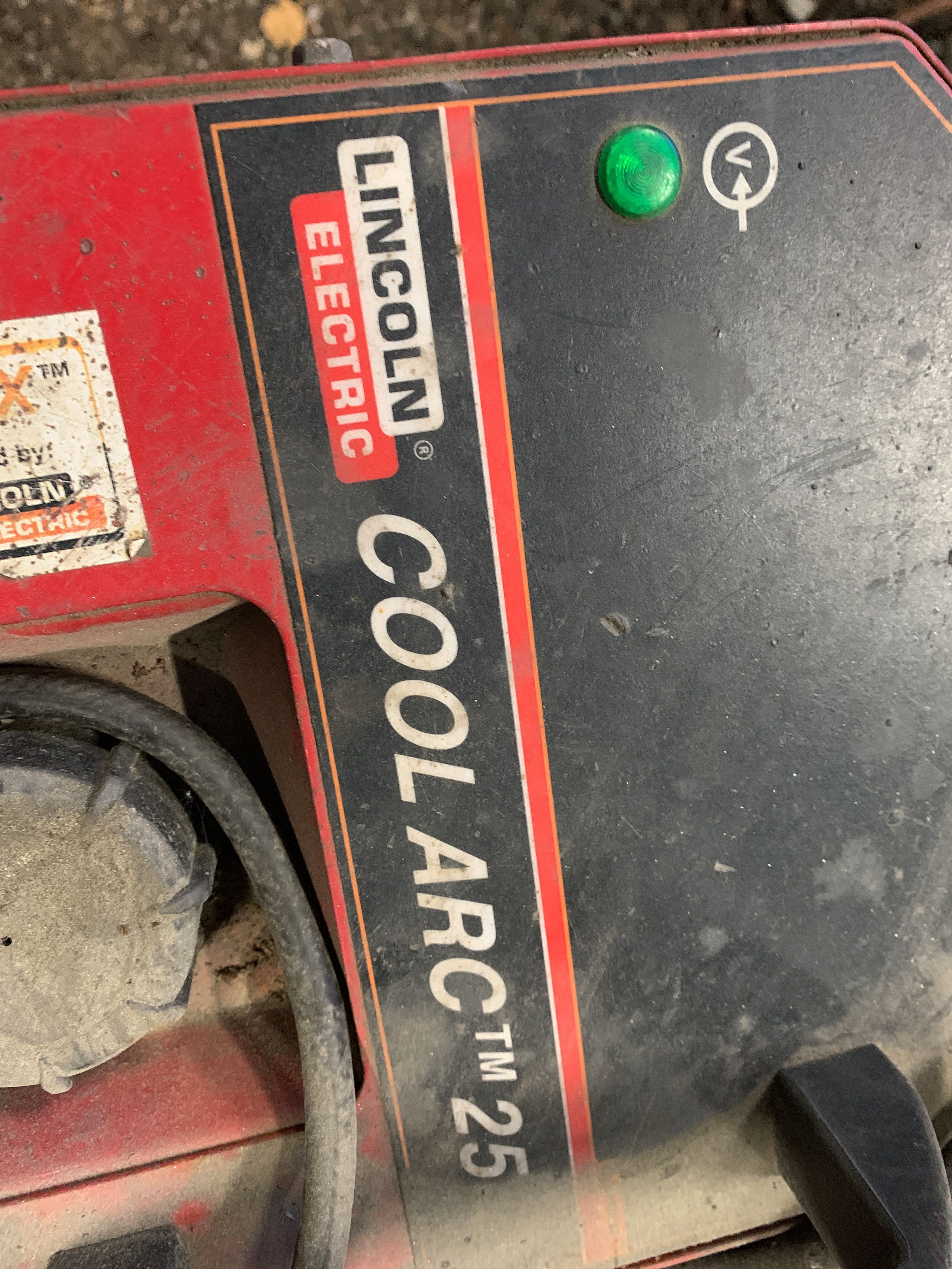 MIG welder with feeder and cooler Lincoln Electric Powertec