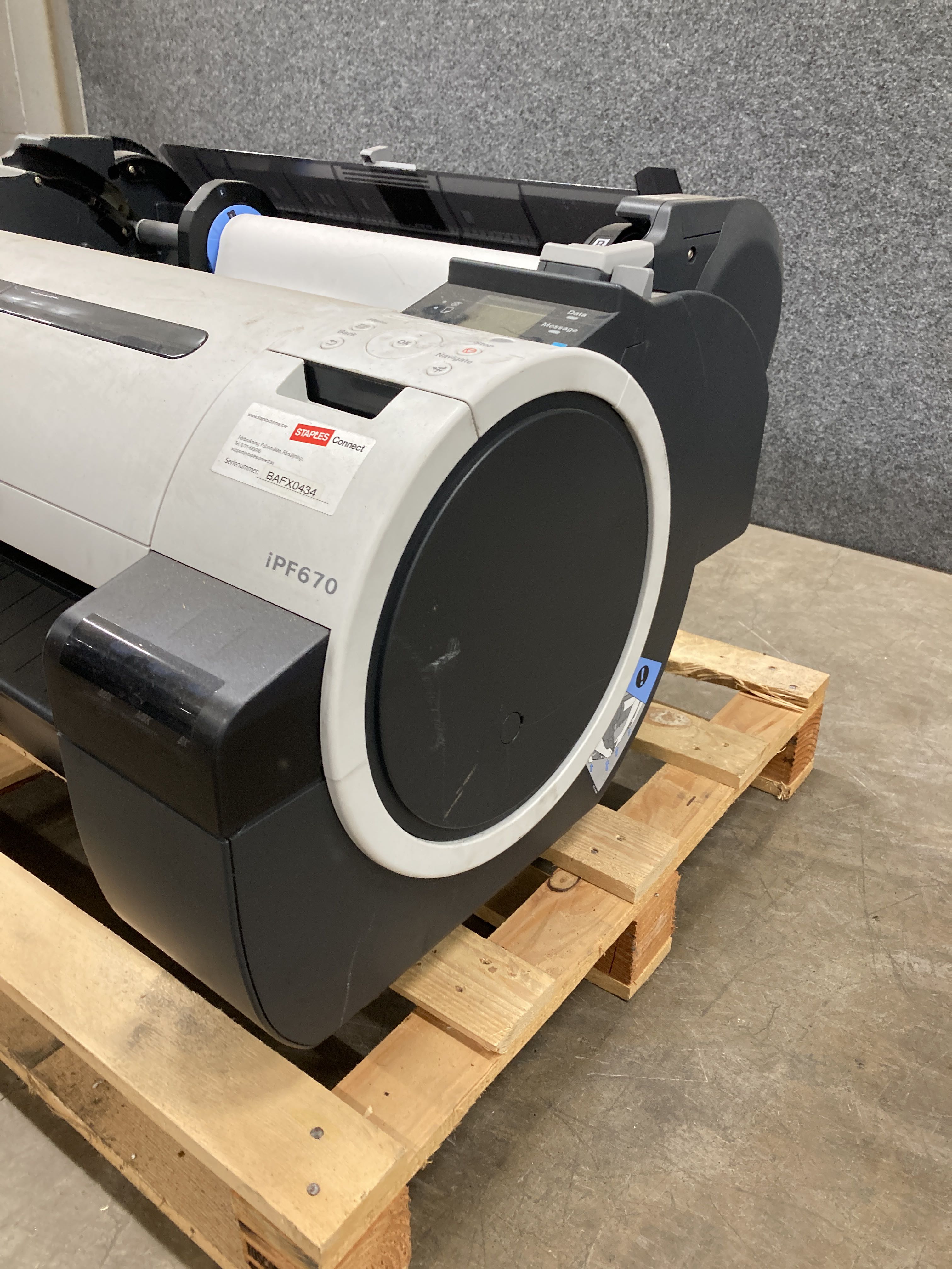 Large format printer Canon iPF670 - PS Auction - We value the 