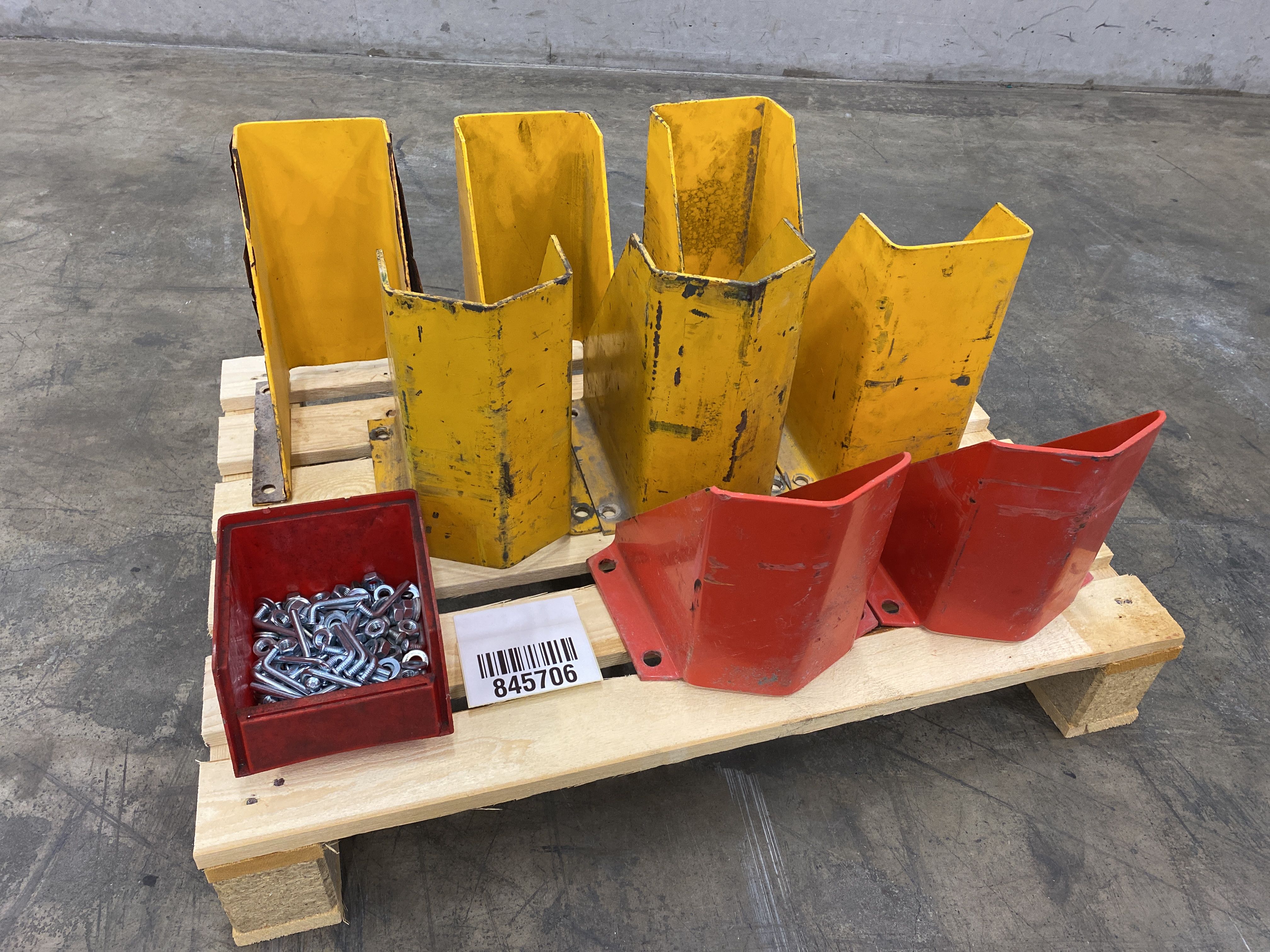 Collision protection for pallet racks - PS Auction - We value the ...
