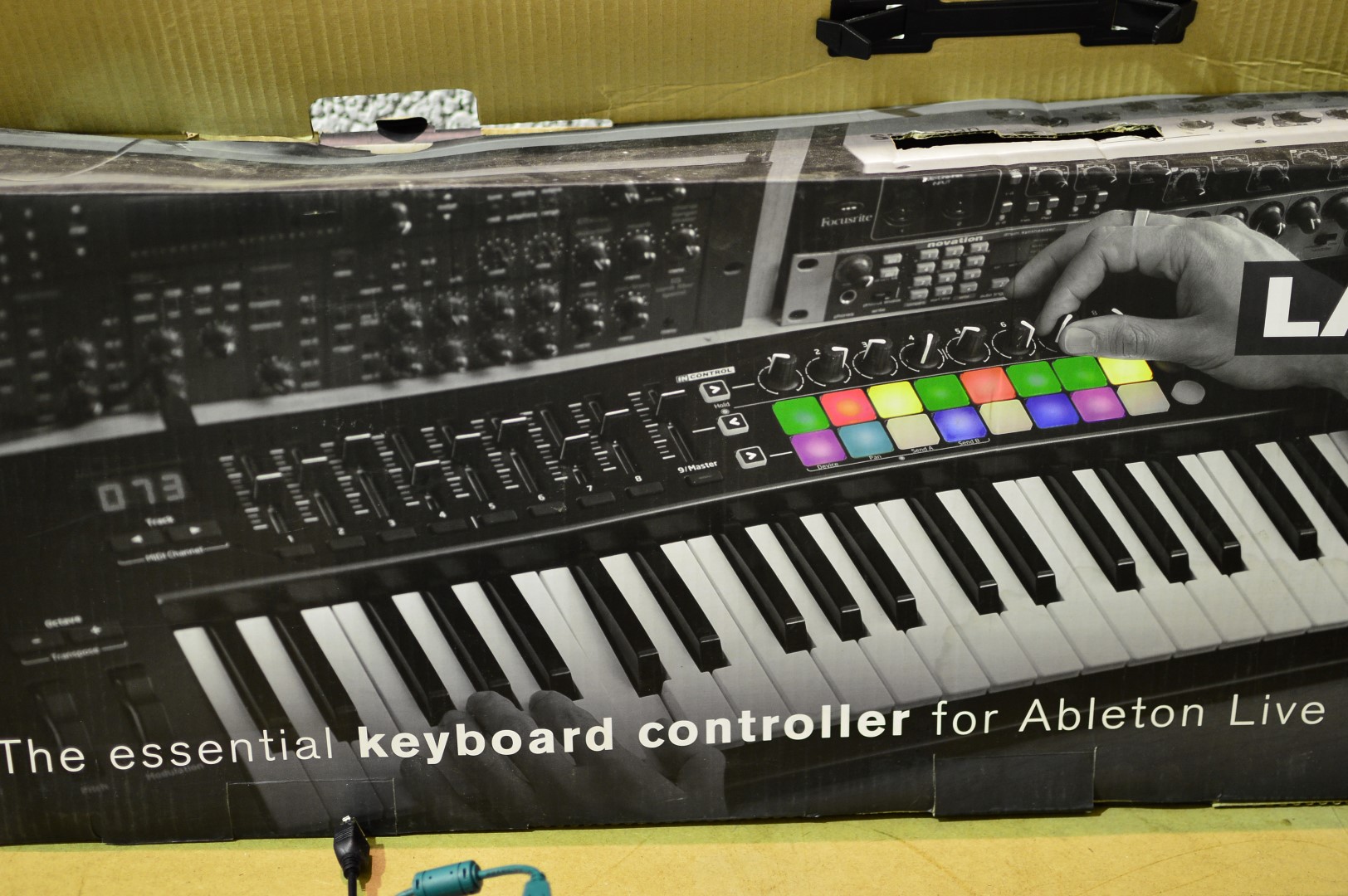 Novation Launchkey 61 MK2【中古】 Used Novation LAUNCHKEY 61 MKII 61-Key Controller 61-Key