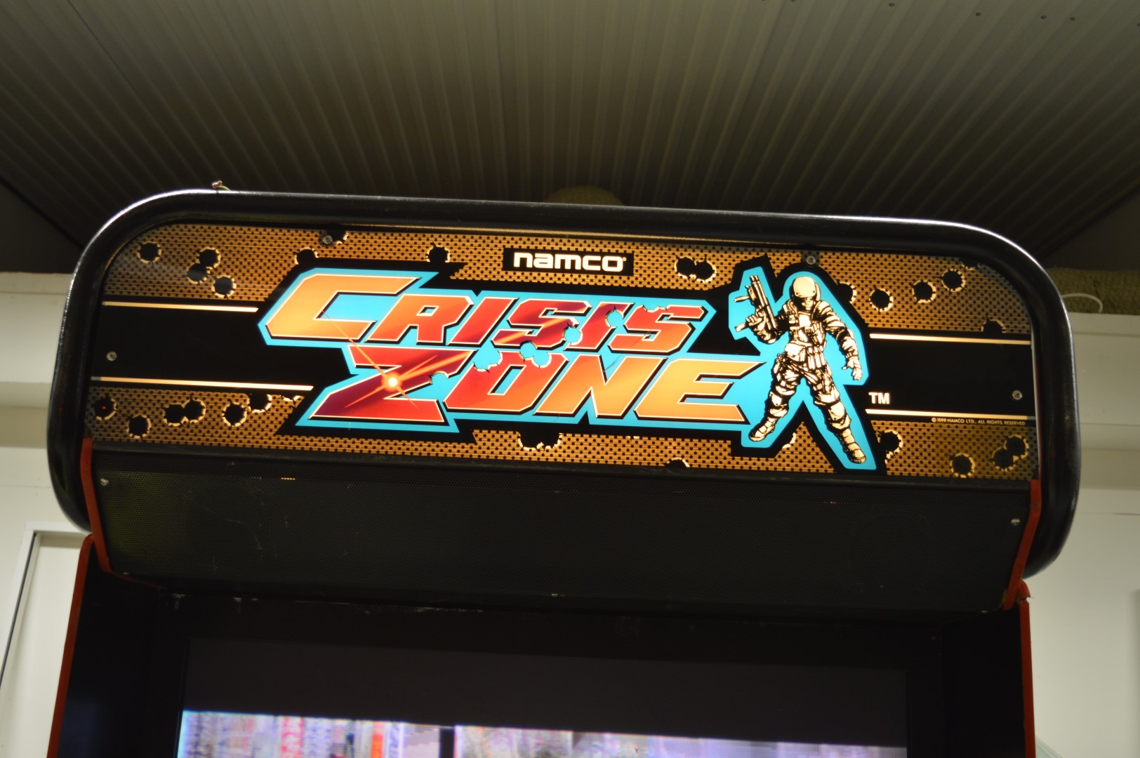Namco Crisis Zone Cabinet -1999 - PS Auction - We value the future
