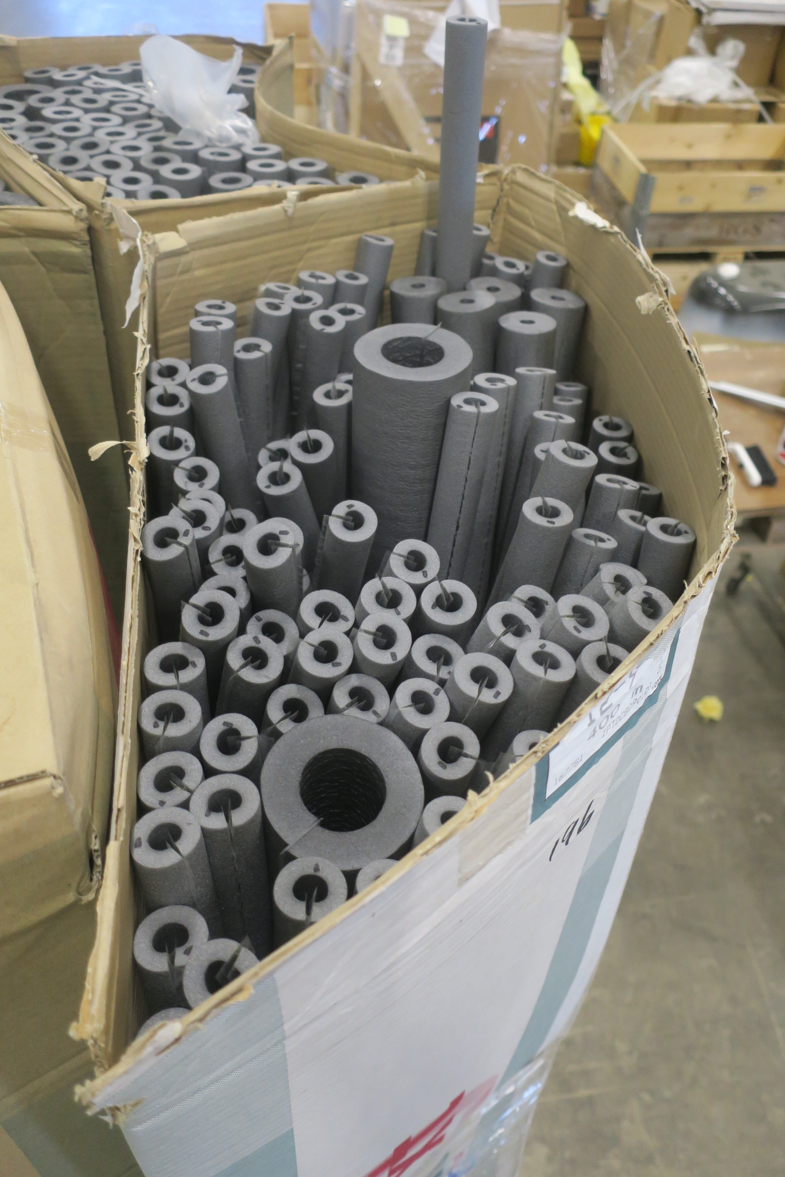 Assortment with pipe insulation Climaflex PS Auction We value the