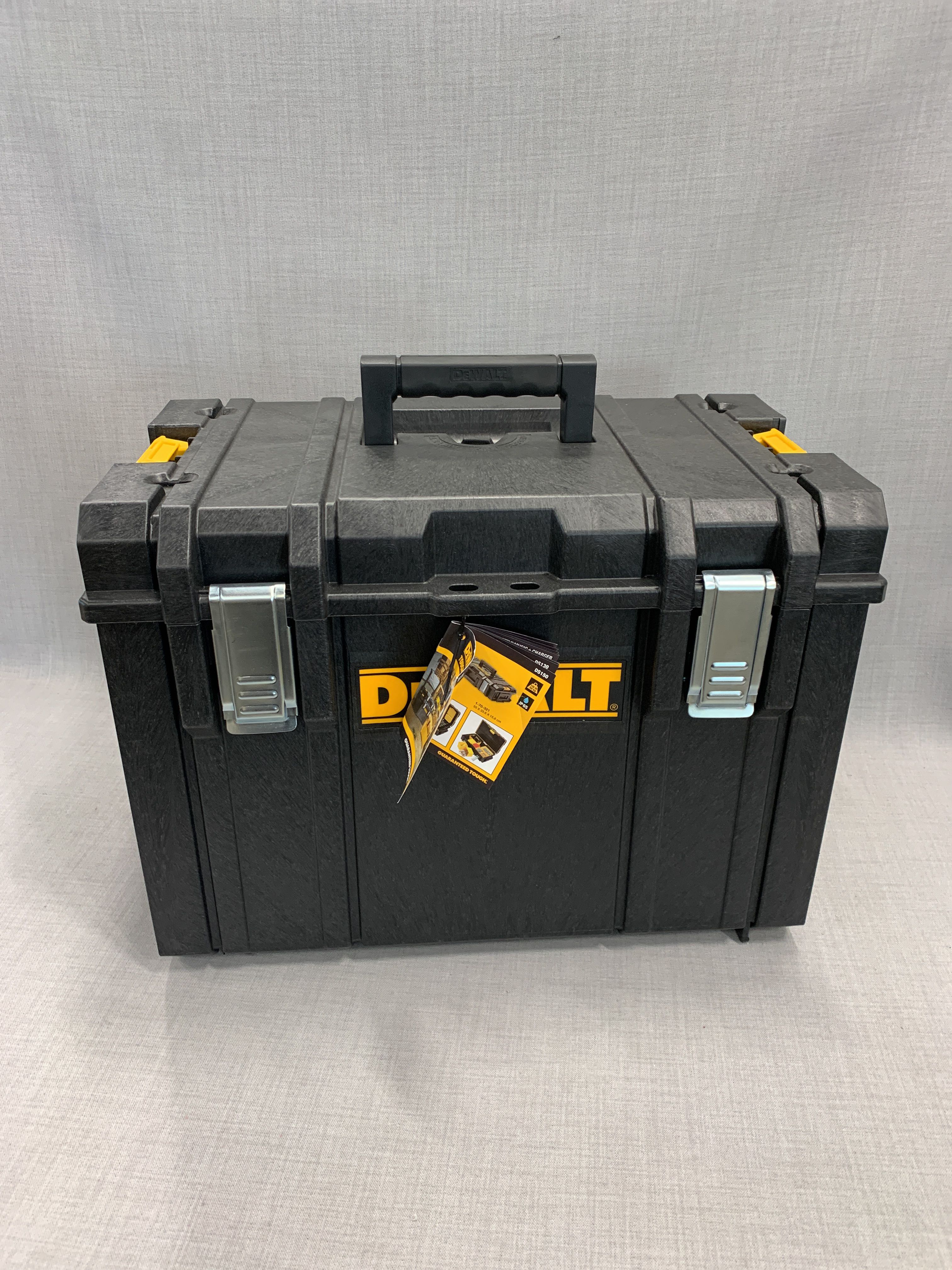 Storage box DeWALT DS400 PS Auction We value the future Largest