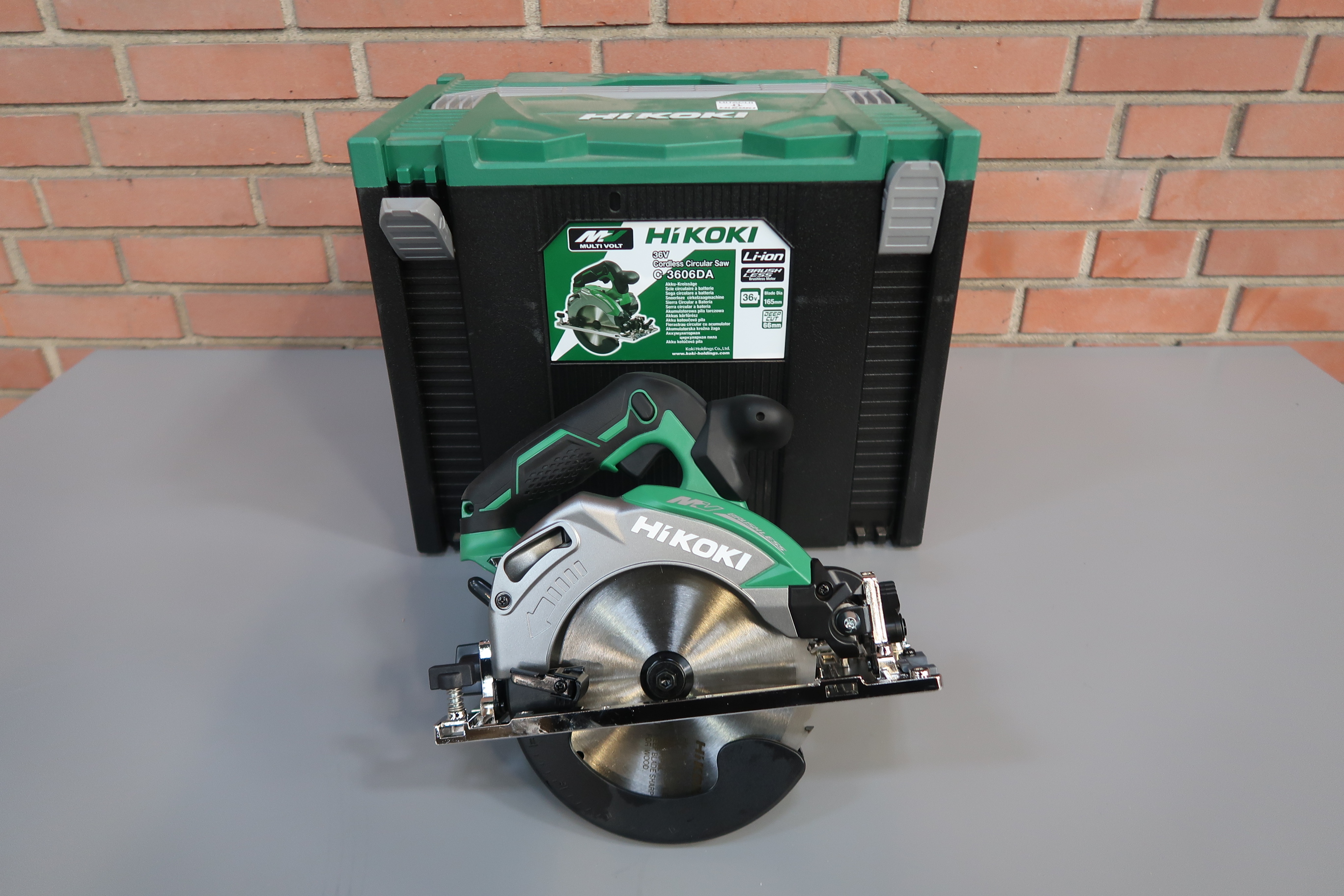 Circular saw HiKOKI C3606DA - PS Auction - We value the