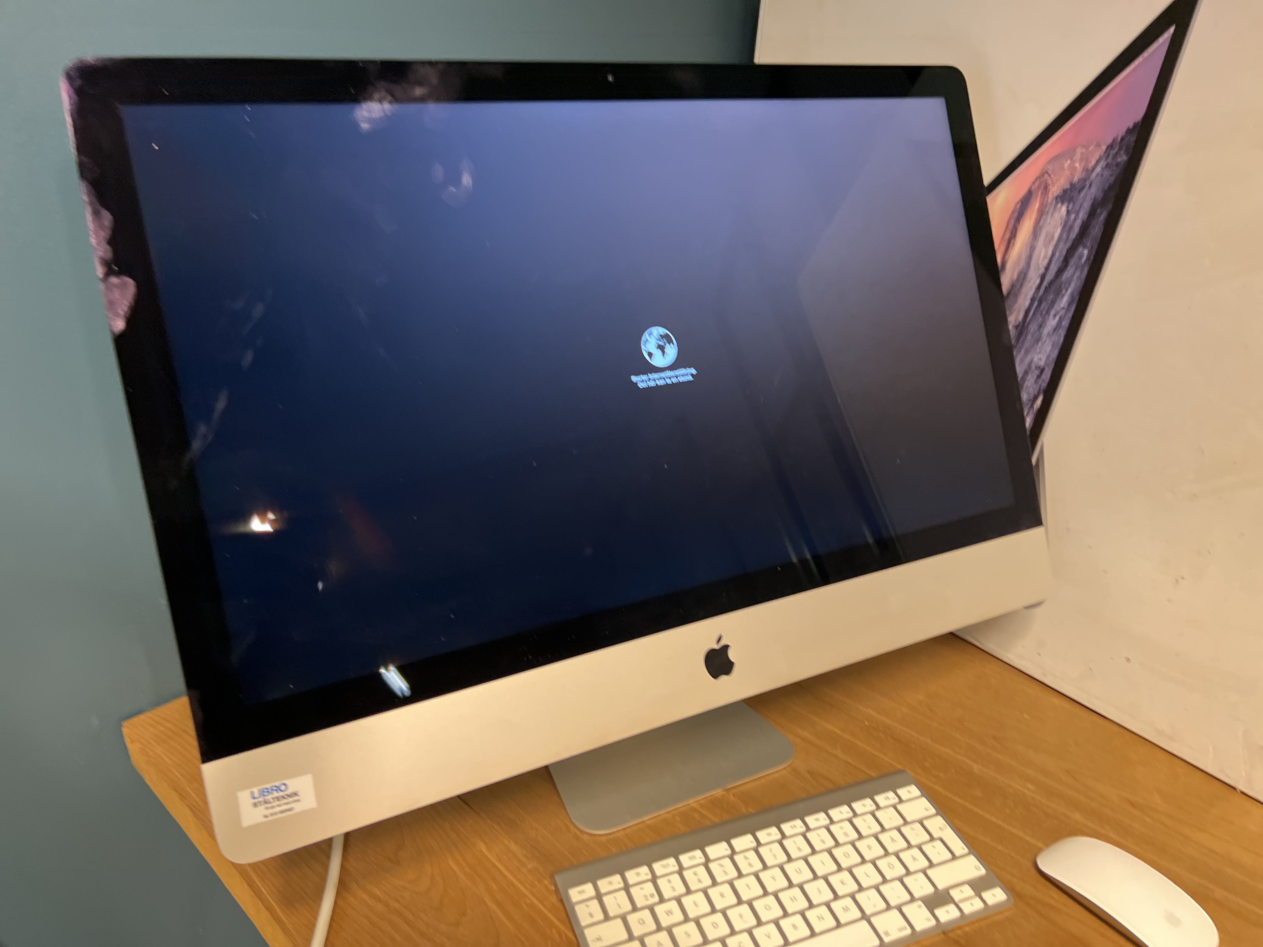 Macデスクトップ iMac DV Special Edition Snow M7709J/A Apple Announces New 4K 21.5-Inch iMac, Updated 5K 27-Inch