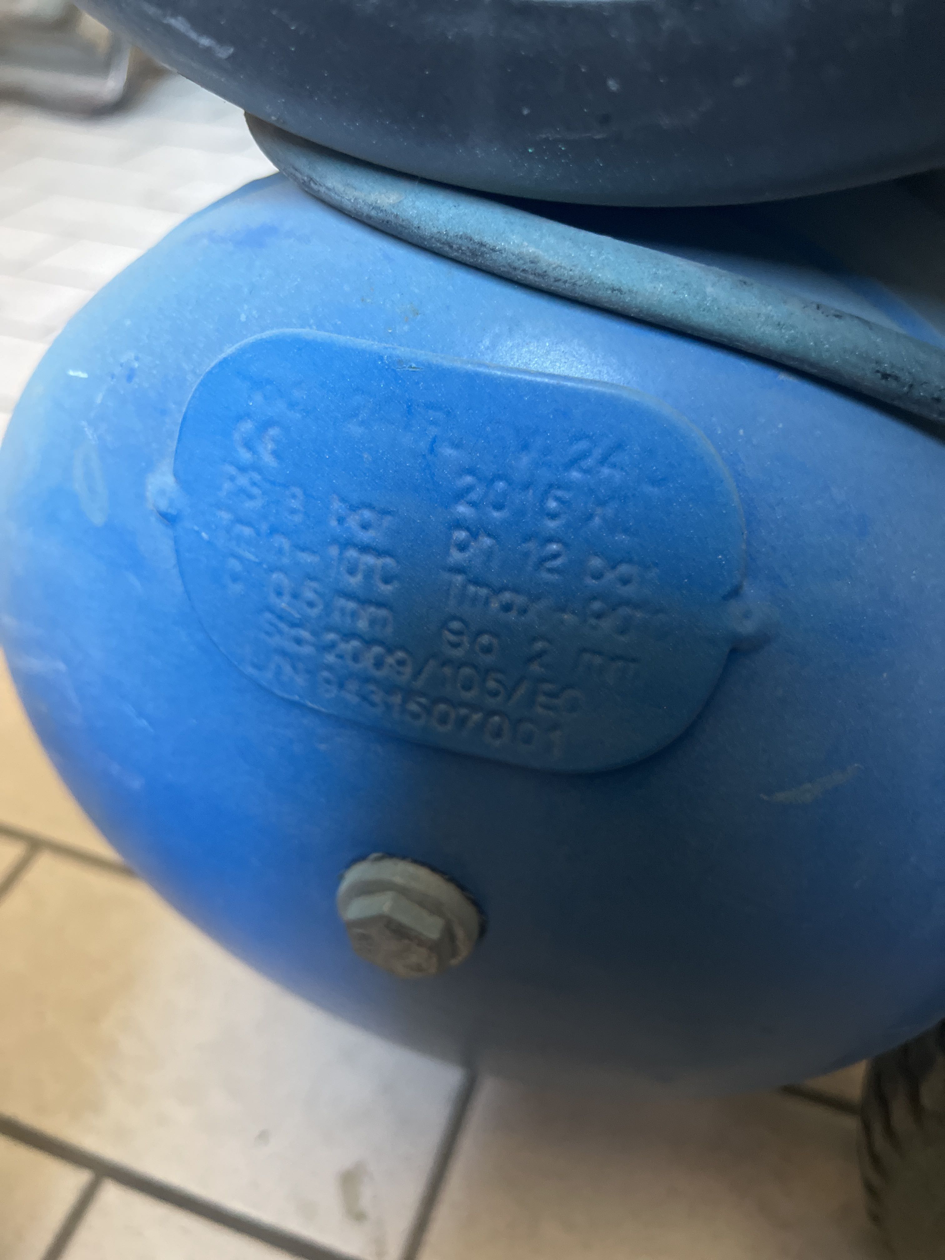 Compressor Car theme - PS Auction - We value the future - Largest in ...