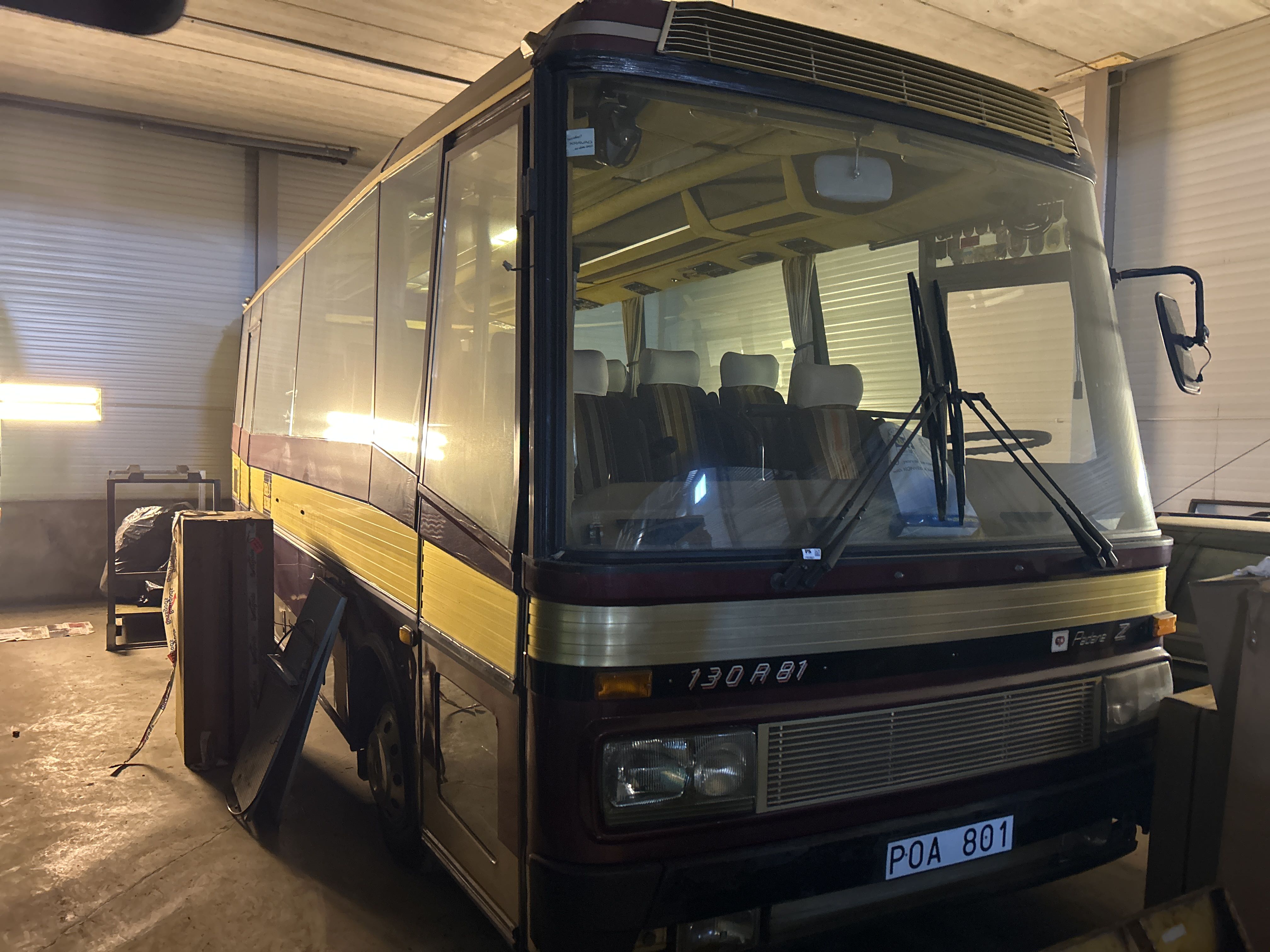 Tourist bus - Magirus Deutz -1981 (Repair item) - PS Auction - We