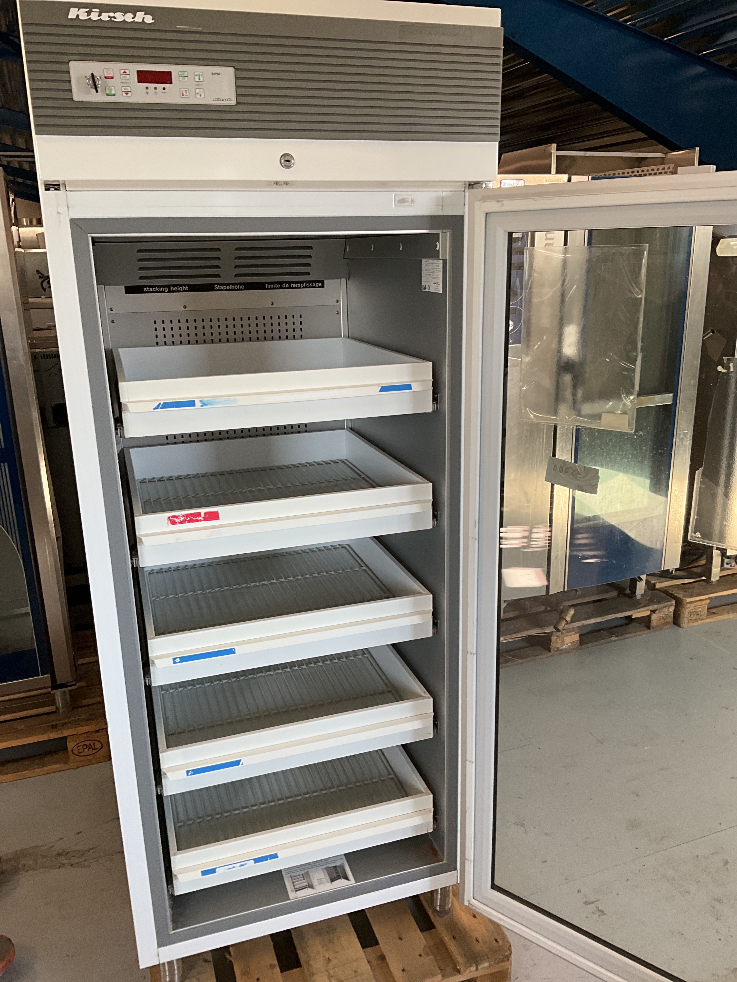 Refrigerator PS Auction We value the future Largest in net auctions