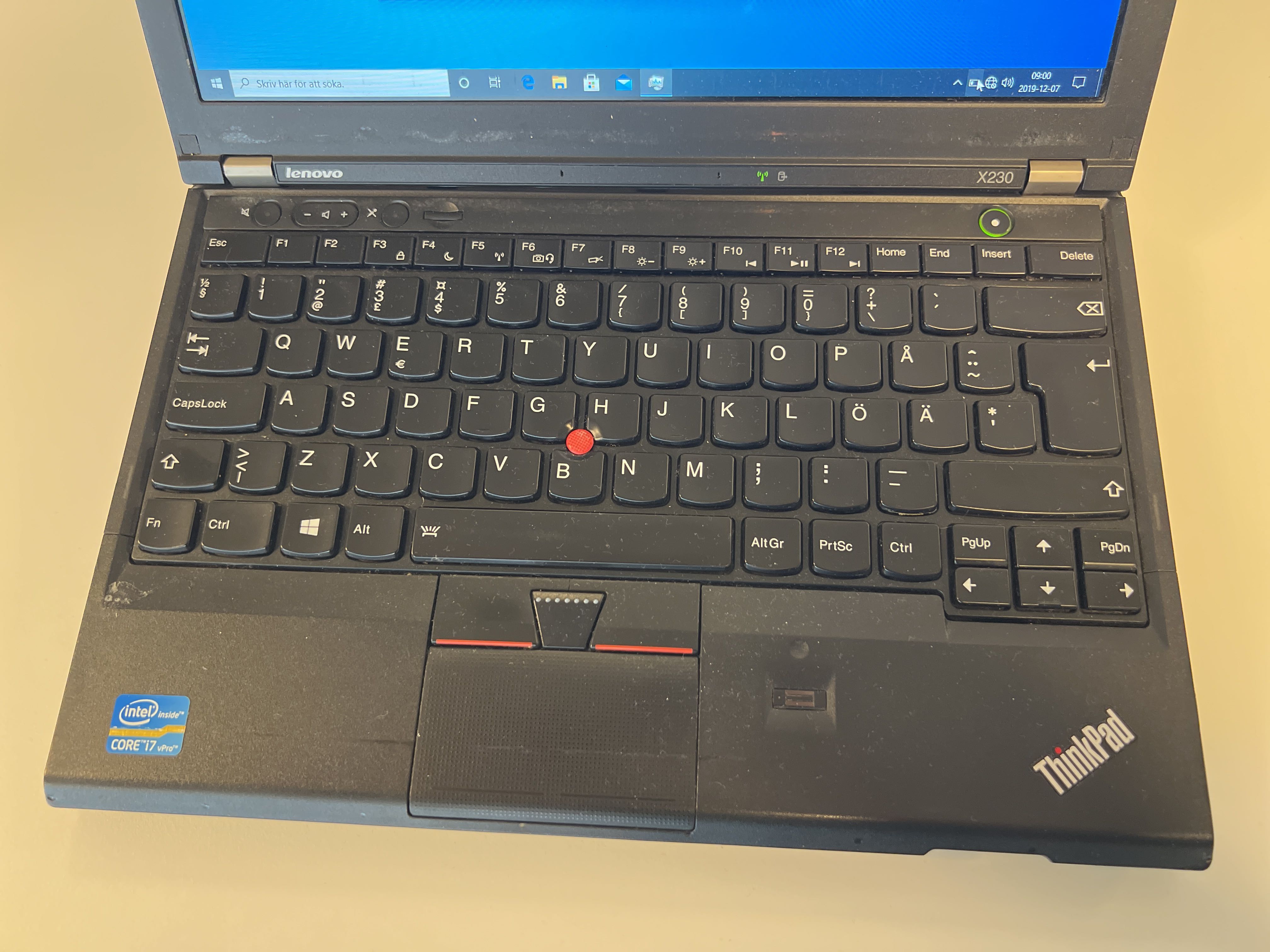 Lenovo ThinkPad X230 i7 8GB SSD(新品mSATA 256GB)+HDD(500GB) 画面