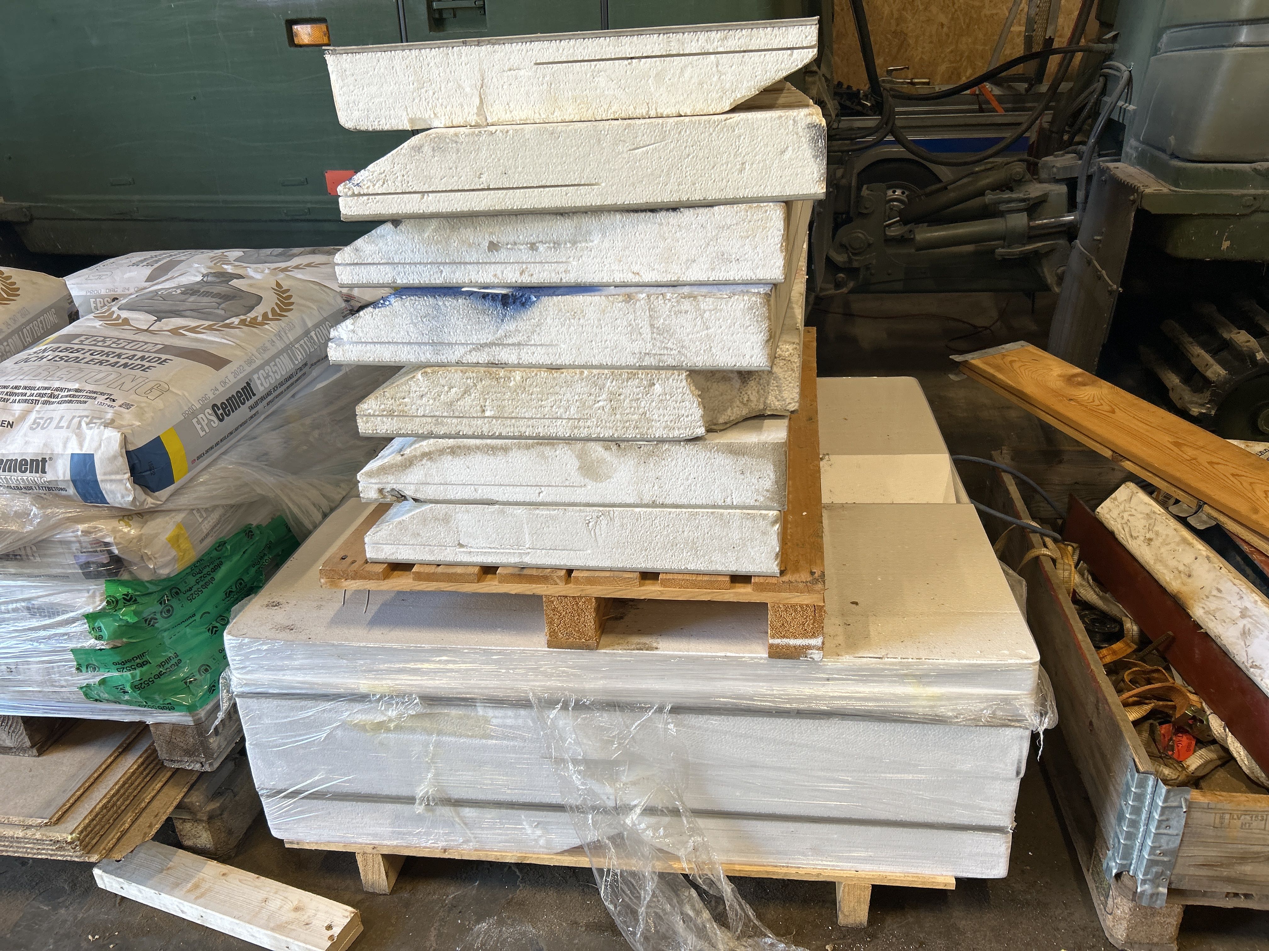 Edge element I-beam - 15 pieces - PS Auction - We value the future ...