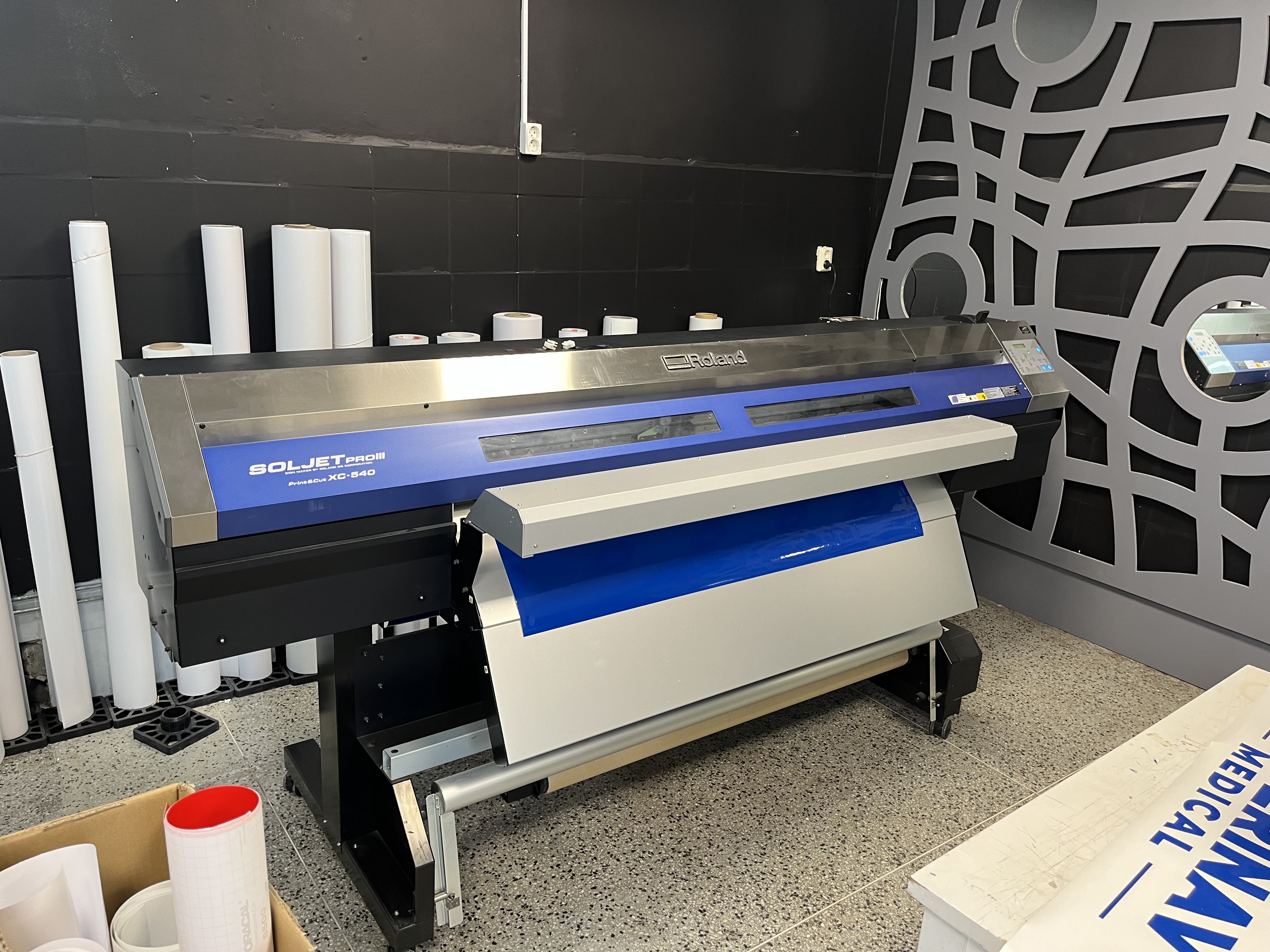 Large format printer - Roland Soljet Pro III XC-540 - PS Auction