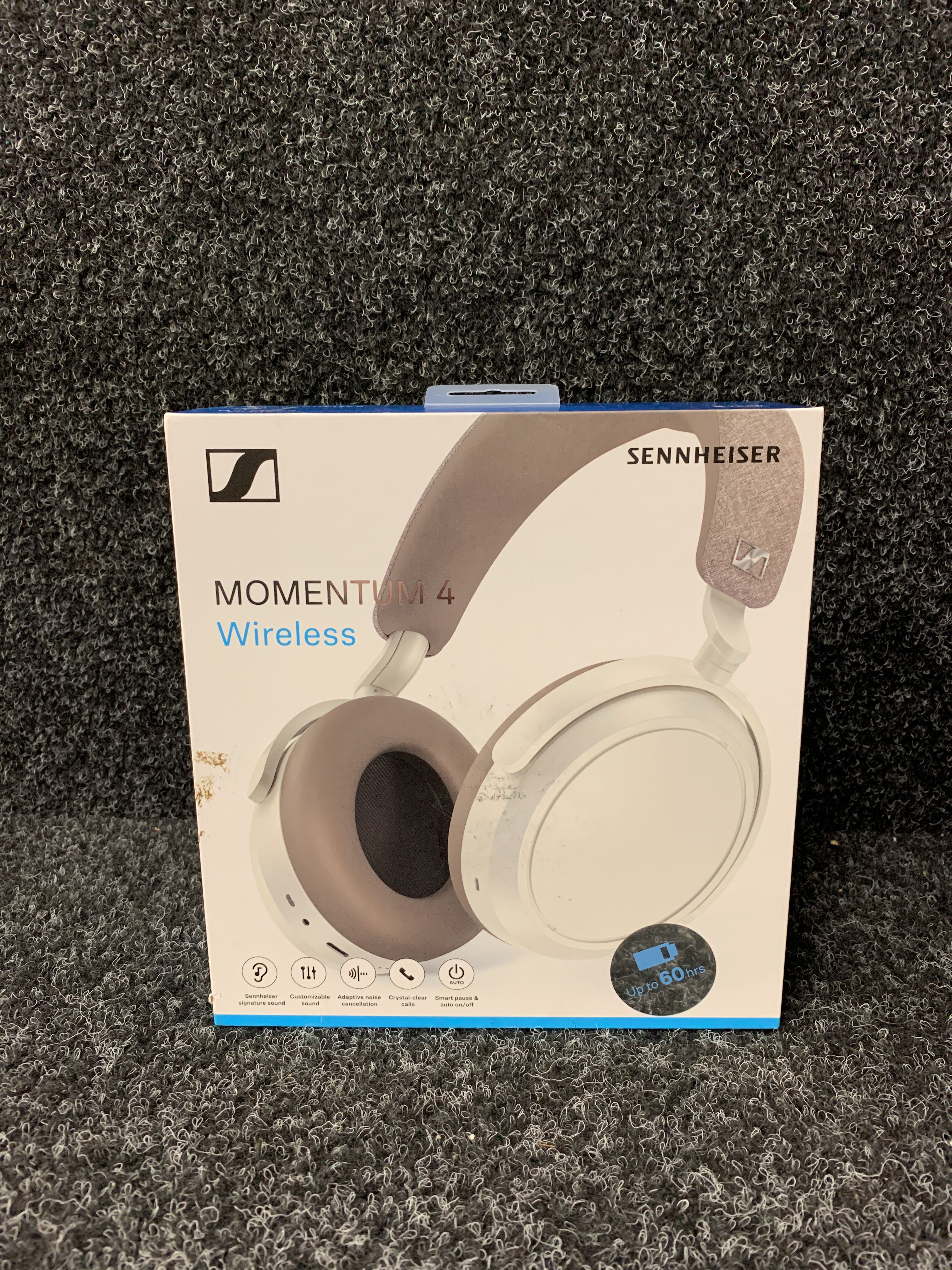 Wireless headphones Sennheiser Momentum 4 Wireless - White