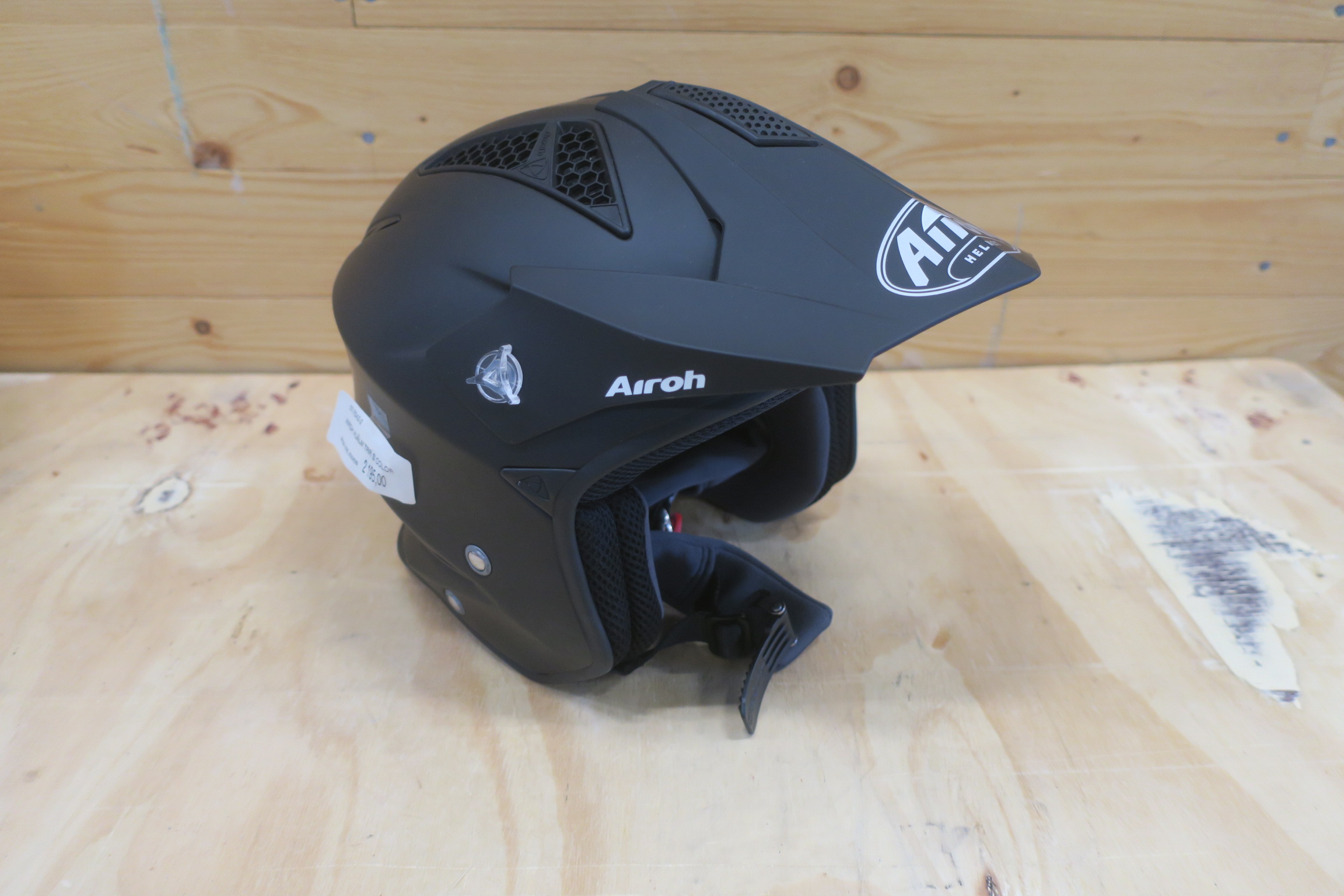MC helmet AIROH TRR size S - PS Auction 
