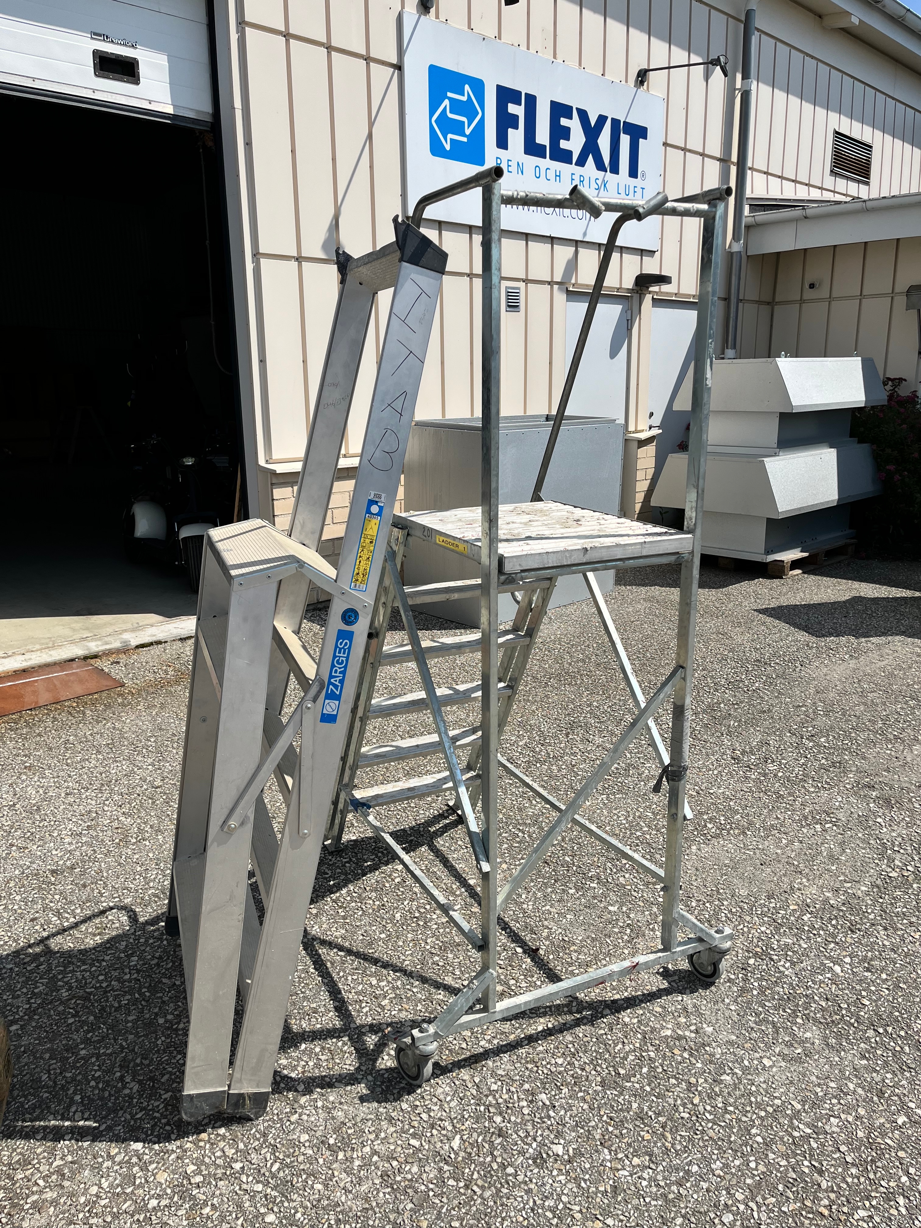 アンティーク雑貨 ladder ラダラックス / ladderax #0312 [C] – SCOUT VINTAGE