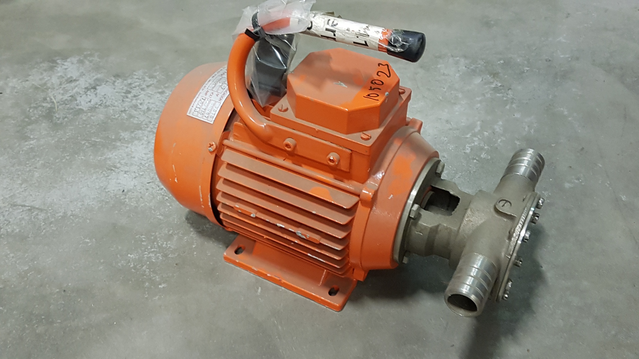 Flexible impeller pump with impeller for oil, water and more PS