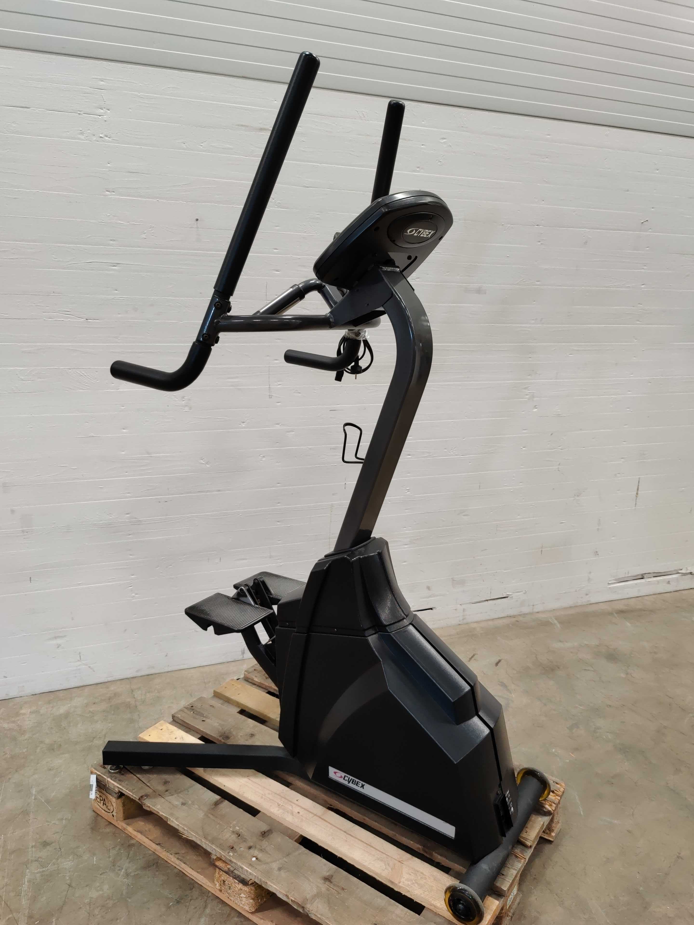 register nuna stroller DEMI Next + Rider Board print-size-36w-x-21h-large Color:Variety Pak The Mica colorway is Abu Garcia Catfish Commando