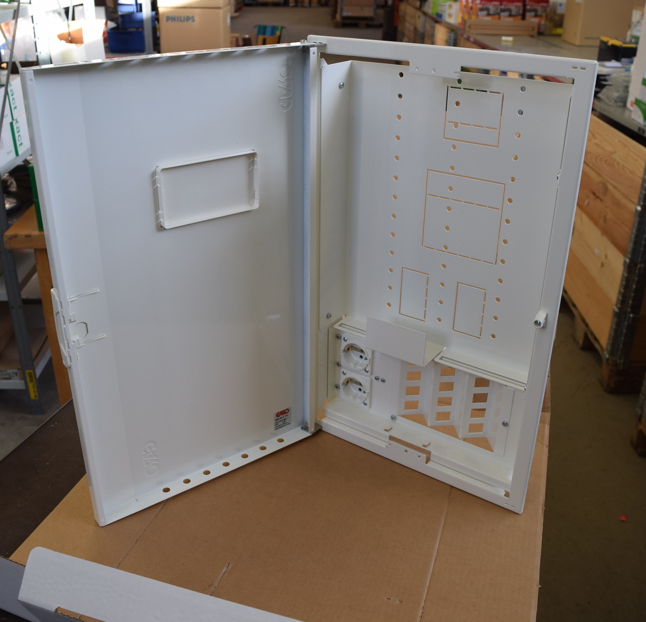 Standard enclosure - GARO - PS Auction - We value the future