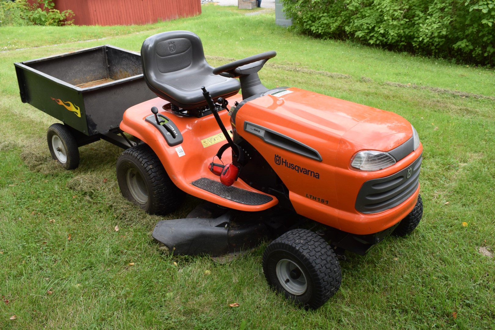 husqvarna sit down mower
