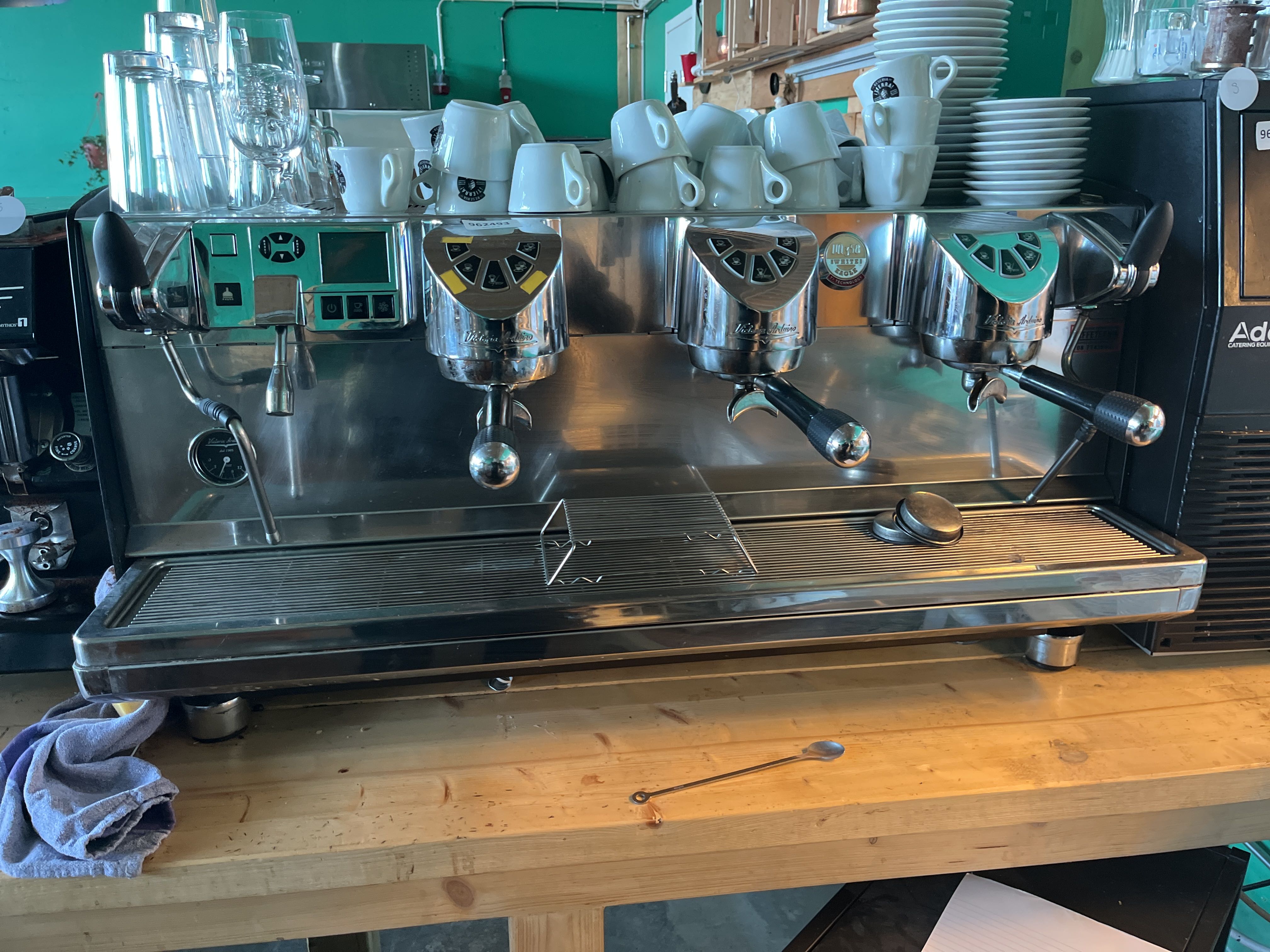 Espresso machine Victoria Arduino PS Auction We value the future Largest in net auctions