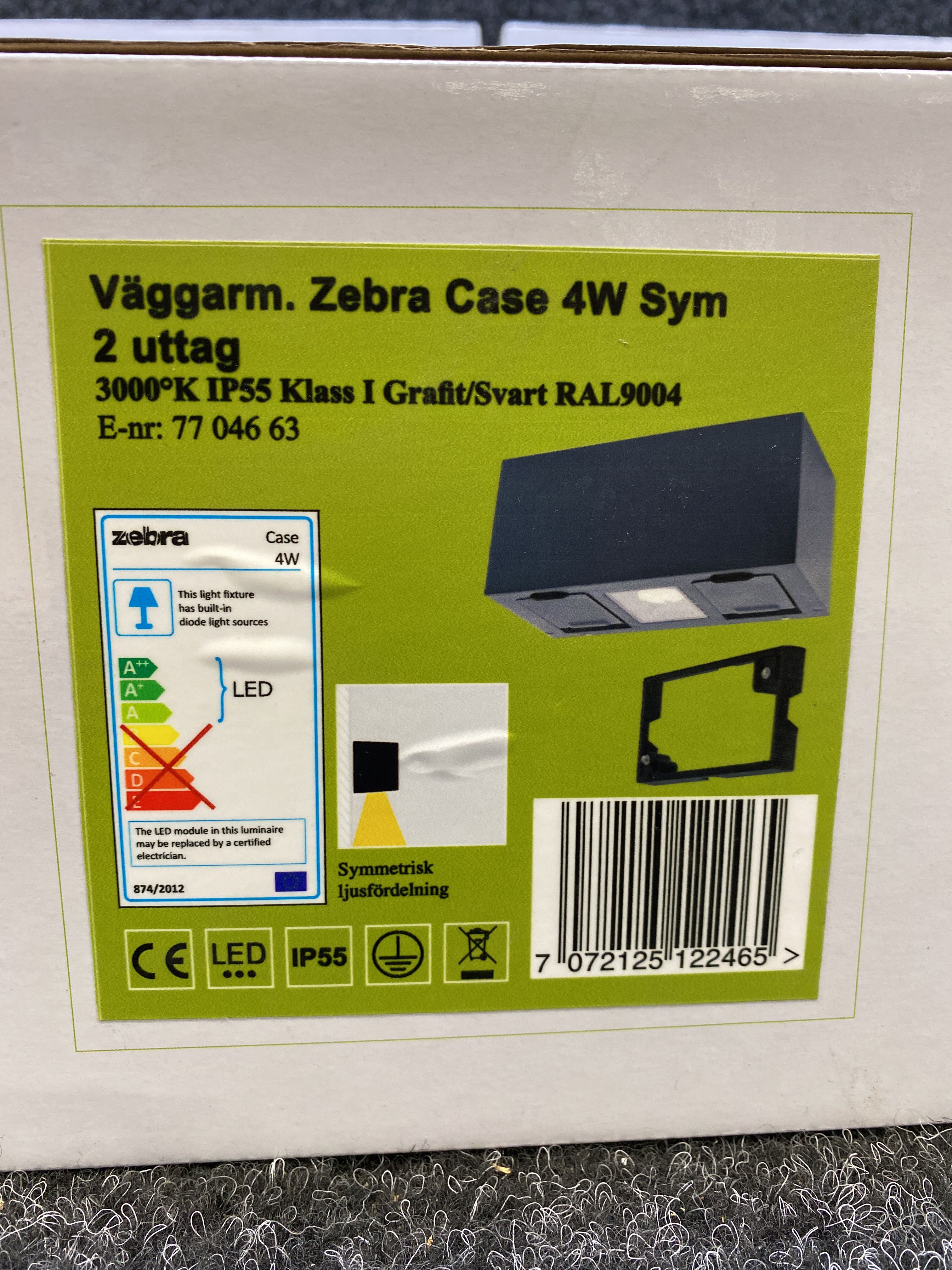5st väggarmaturer Zebra Case 4W Sym 2 uttag Auktioner online
