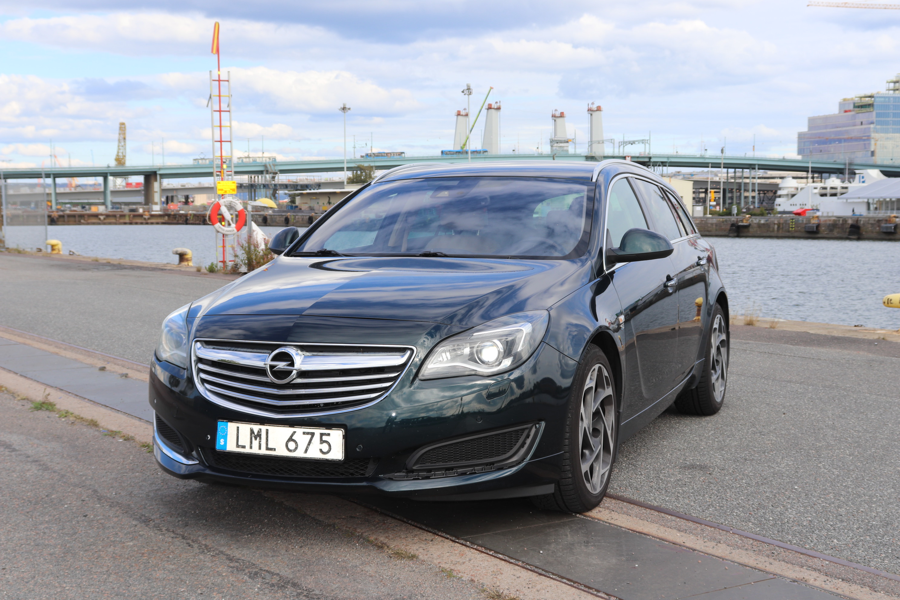 Opel Insignia Sports Tourer 2 0 Cdti 163hp 14 Ps Auction We Value The Future Largest In Net Auctions