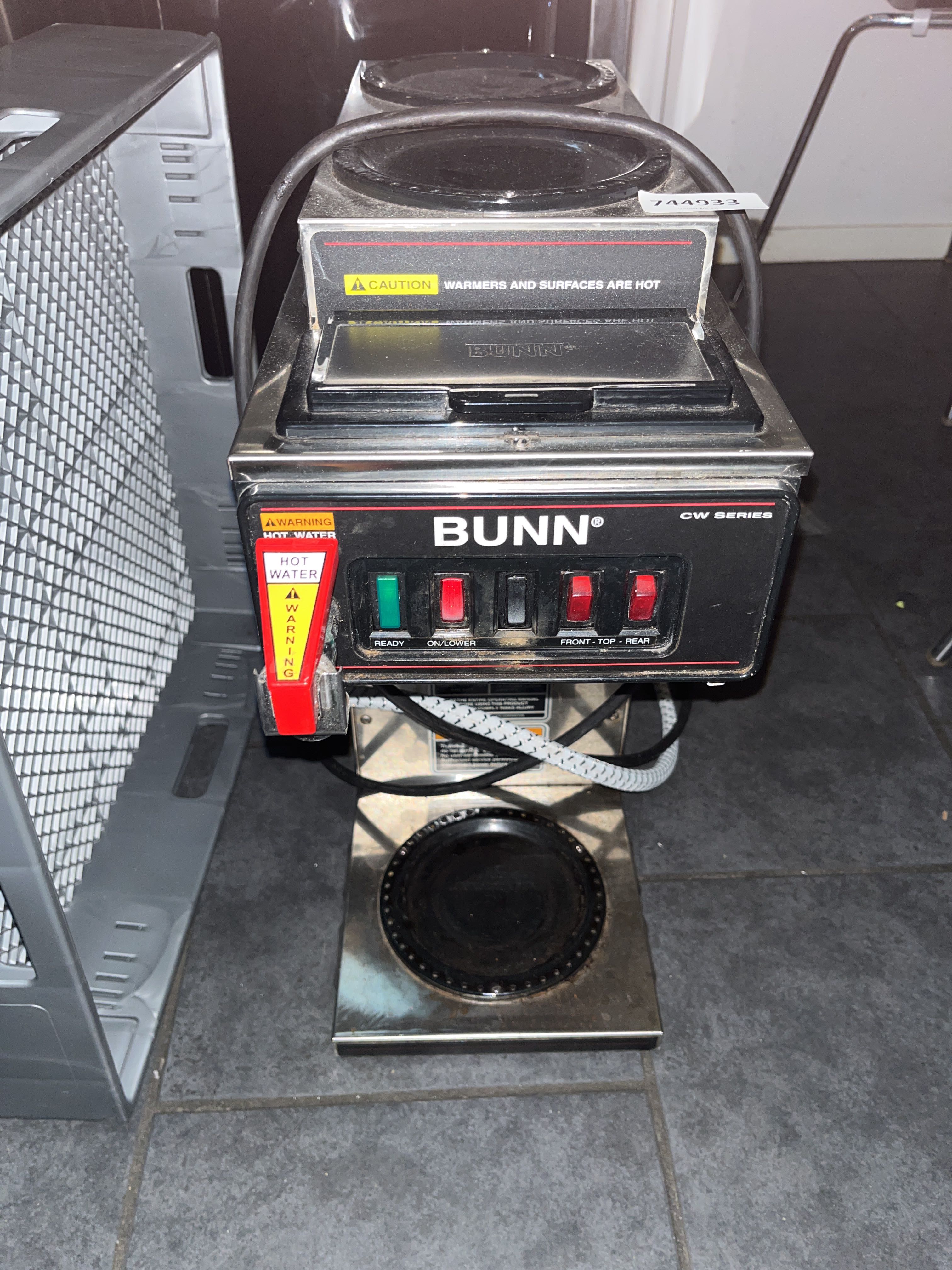 Bunn coffee maker, coffee grinders PS Auction We value the future