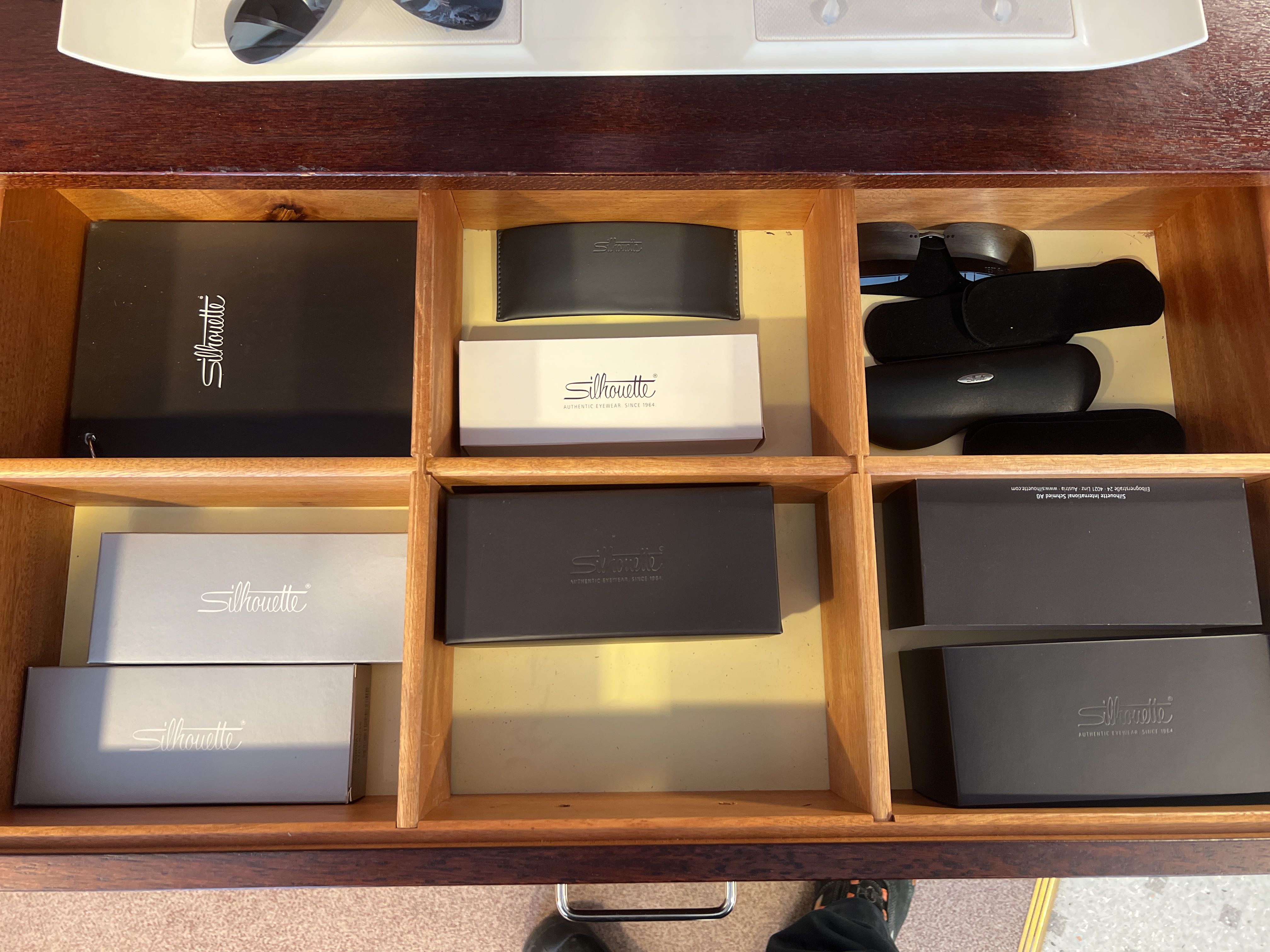 Net Spectacles Case Glasses & cases - PS Auction - We value the future - Largest in net ...