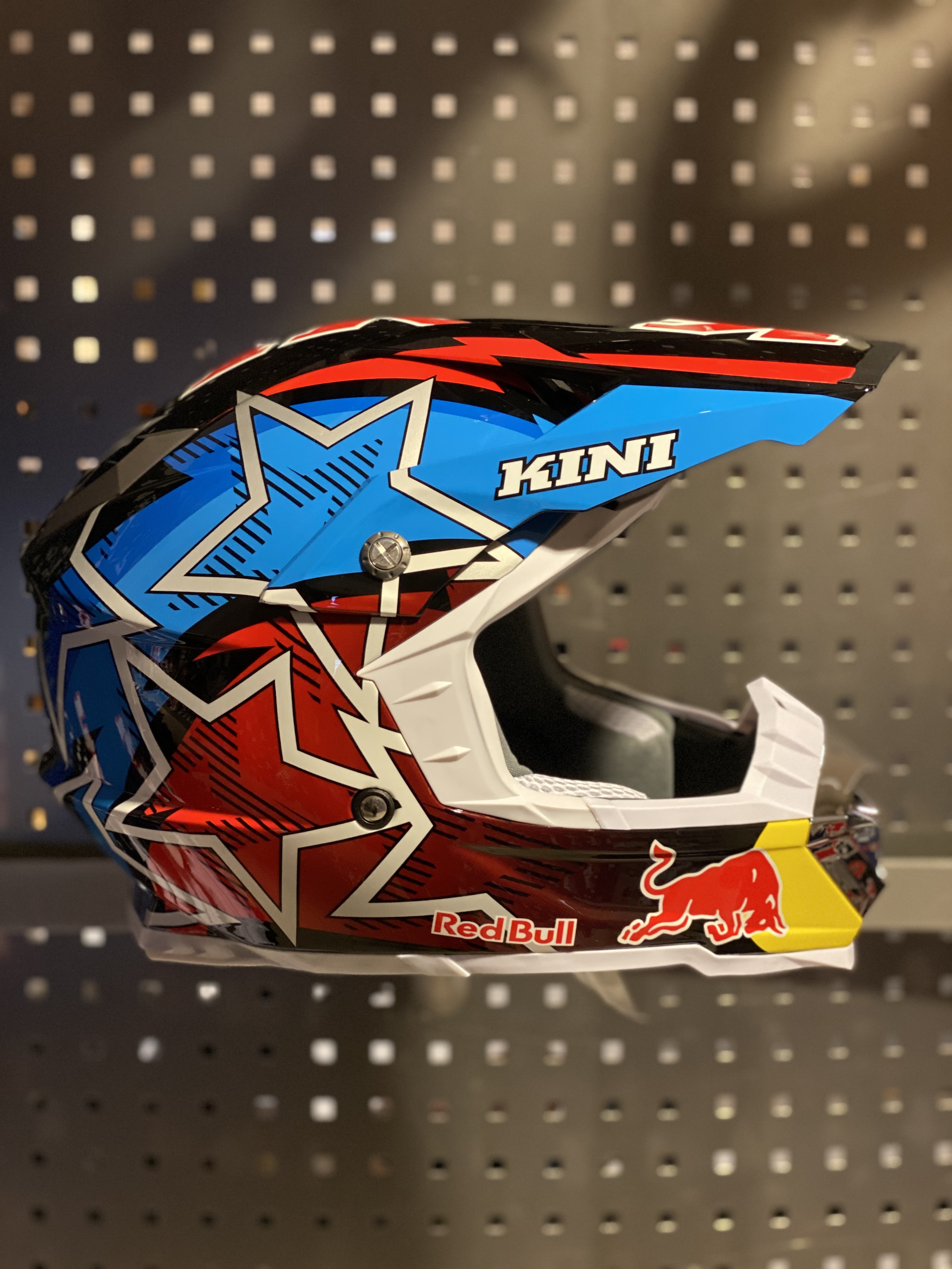 セキュリティ・セーフティ Kini Redbull Revolution MotocrossHelmet Kini Red Bull ADV Helmet 1.0 blue/white 2026 - KINI Red Bull USA
