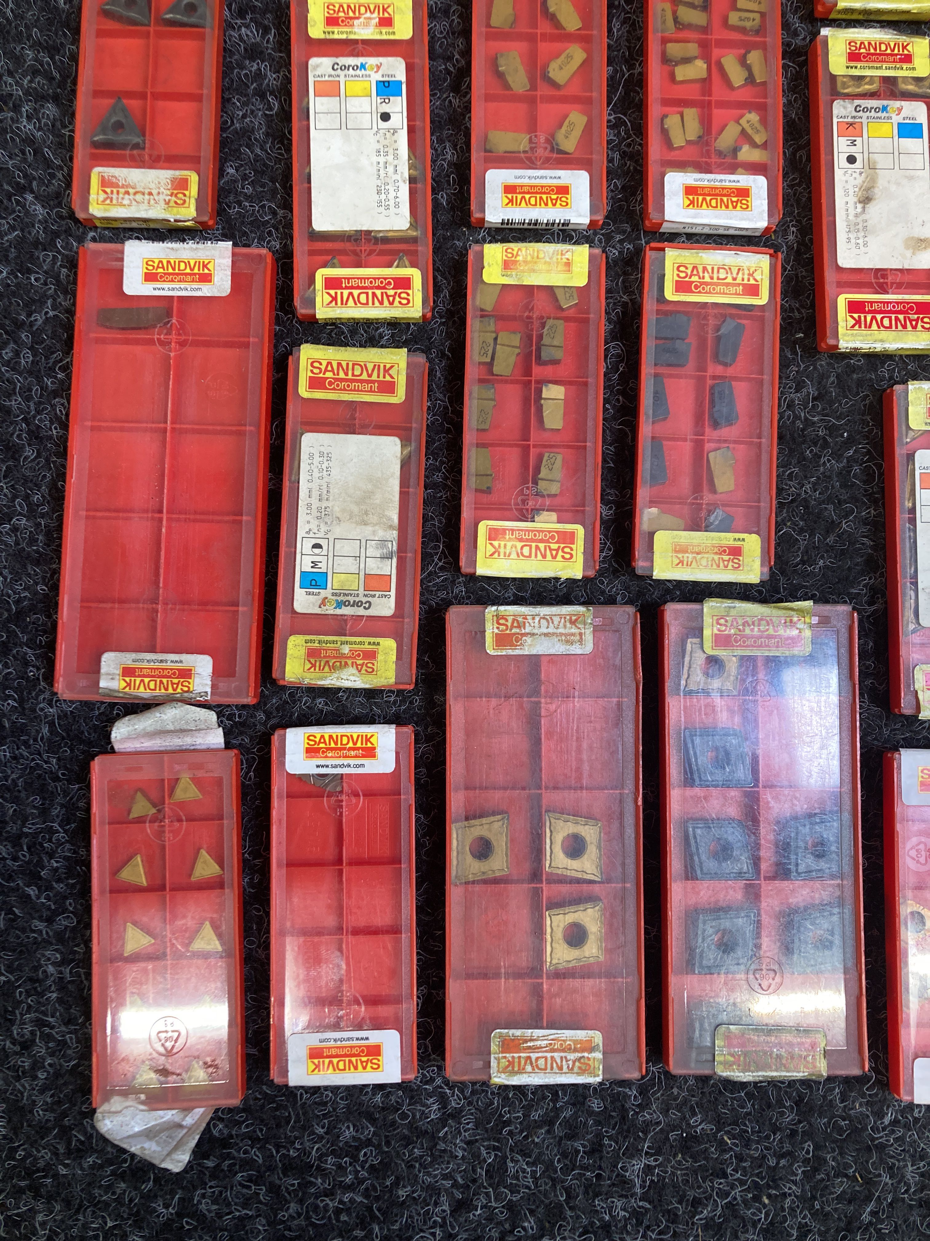 Sandvik reversible cutter - PS Auction - We value the future - Largest ...