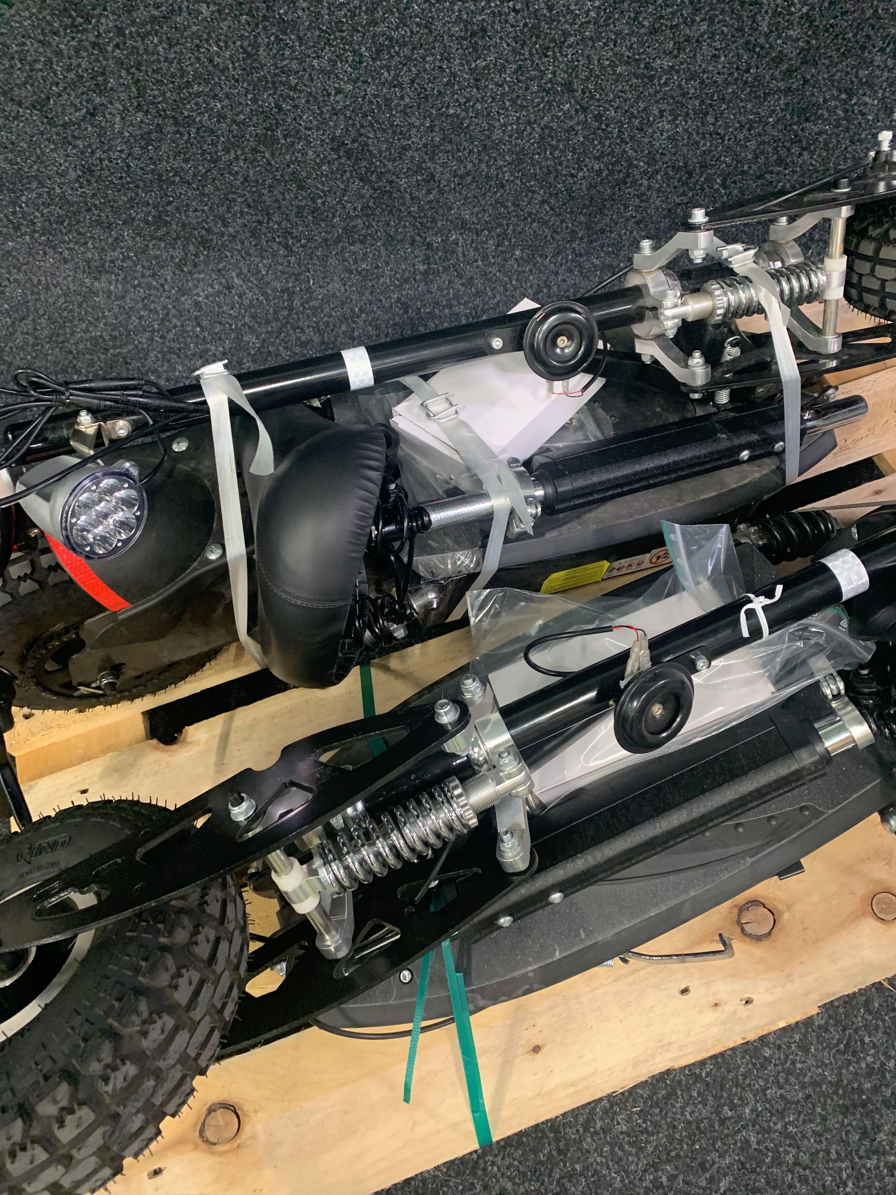 2 electric scooters Freev EVR 812 PS Auction We value the future