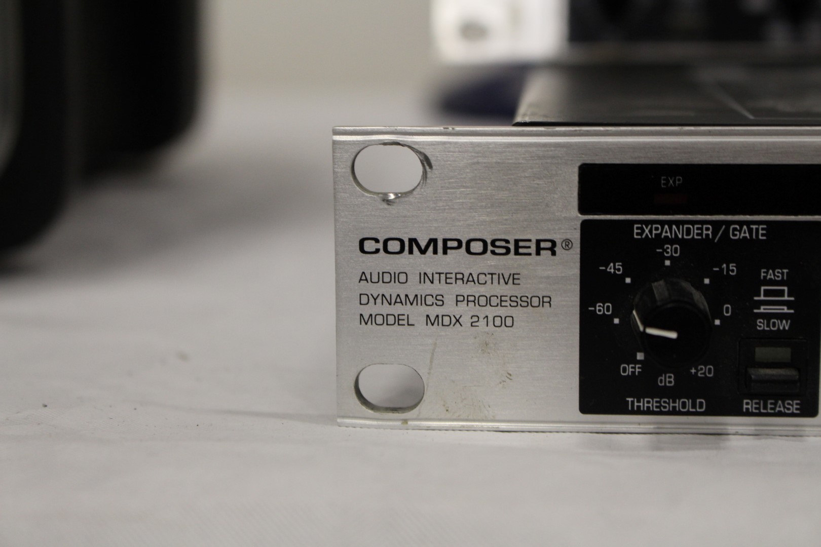 Behringer Composer MDX 2100 and Super-X Pro CX 2310 - PS Auction