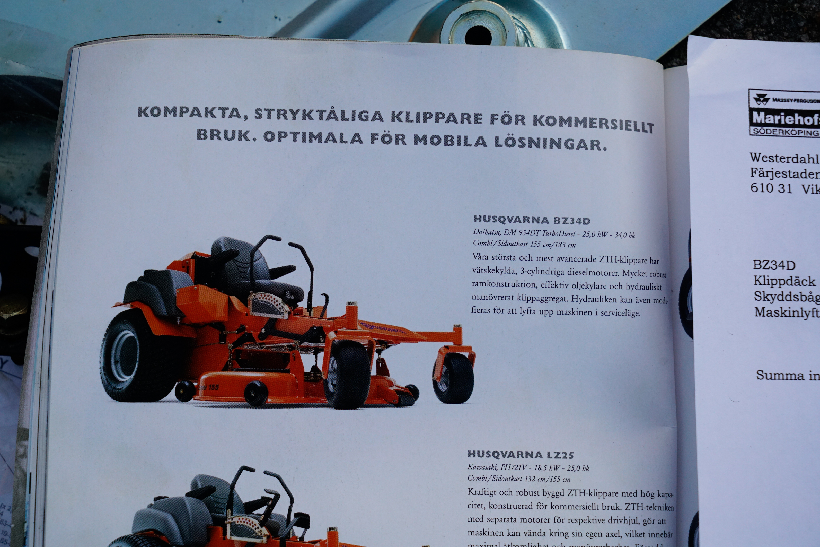 Ｓcherzo3 BOSS Snowrator ZX4 Plow & De-Icer Ride-On w/ Kohler Engine