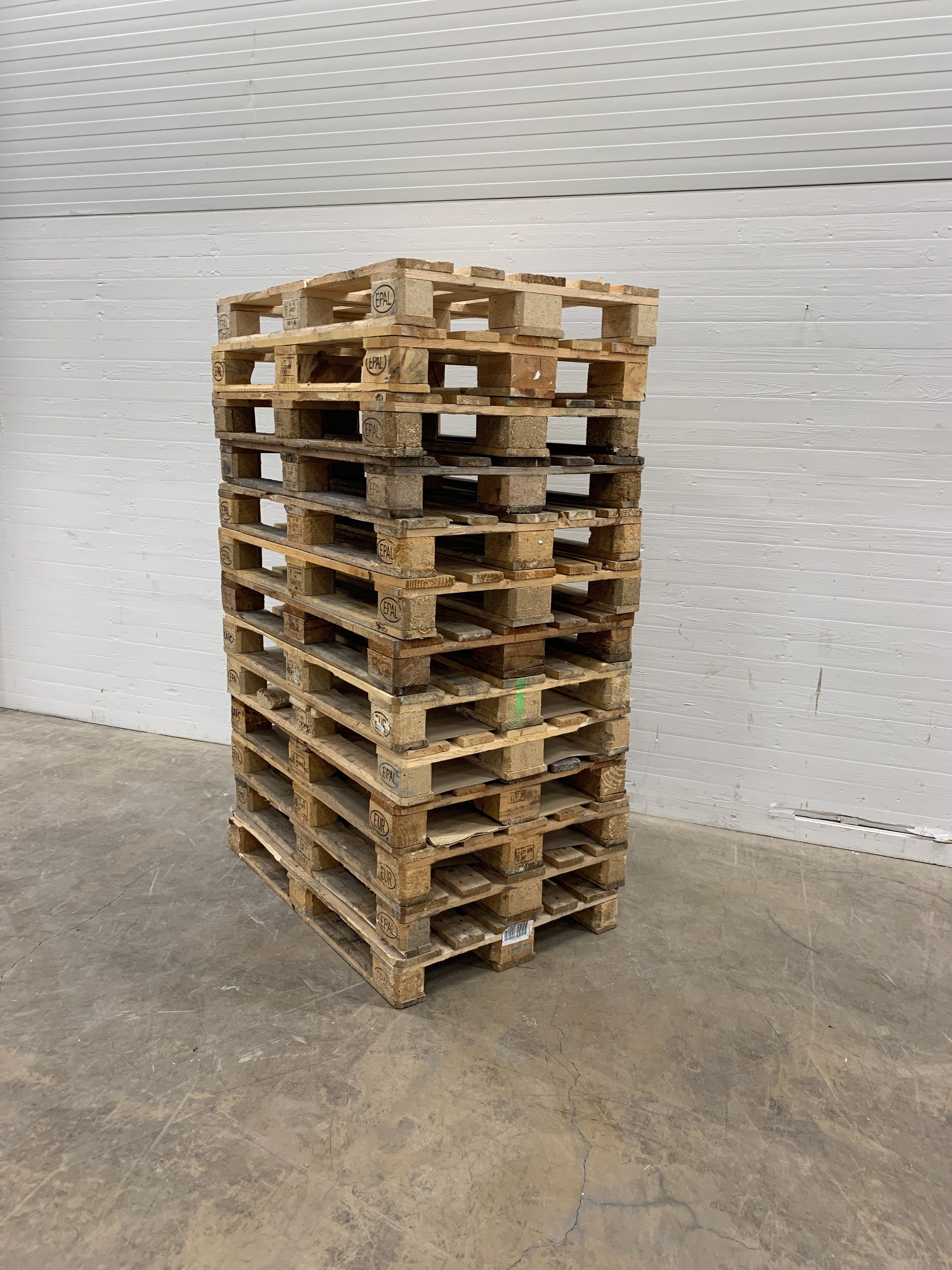 13 EU pallets in varying condition PS Auction We value the future