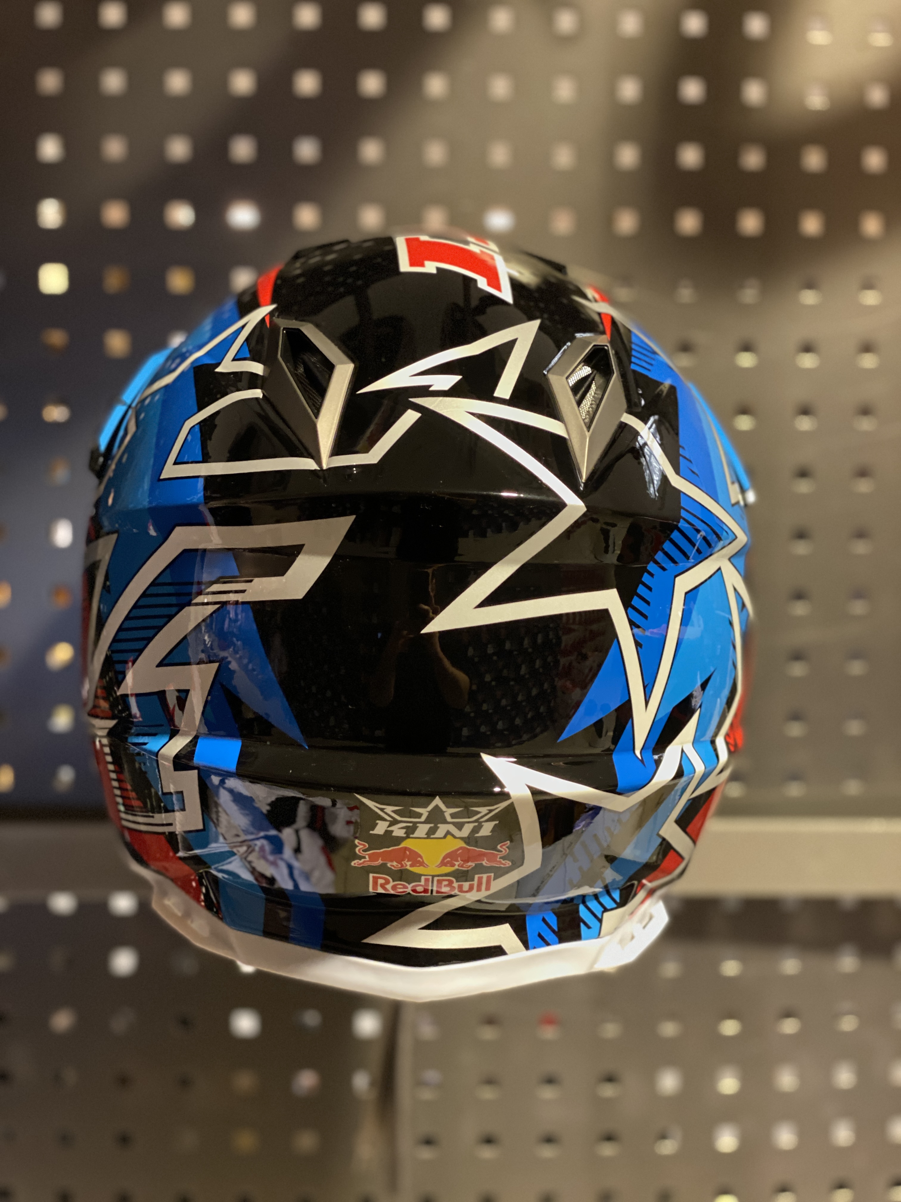 セキュリティ・セーフティ Kini Redbull Revolution MotocrossHelmet Kini redbull Revolution Motocross Helmet | Motardinn
