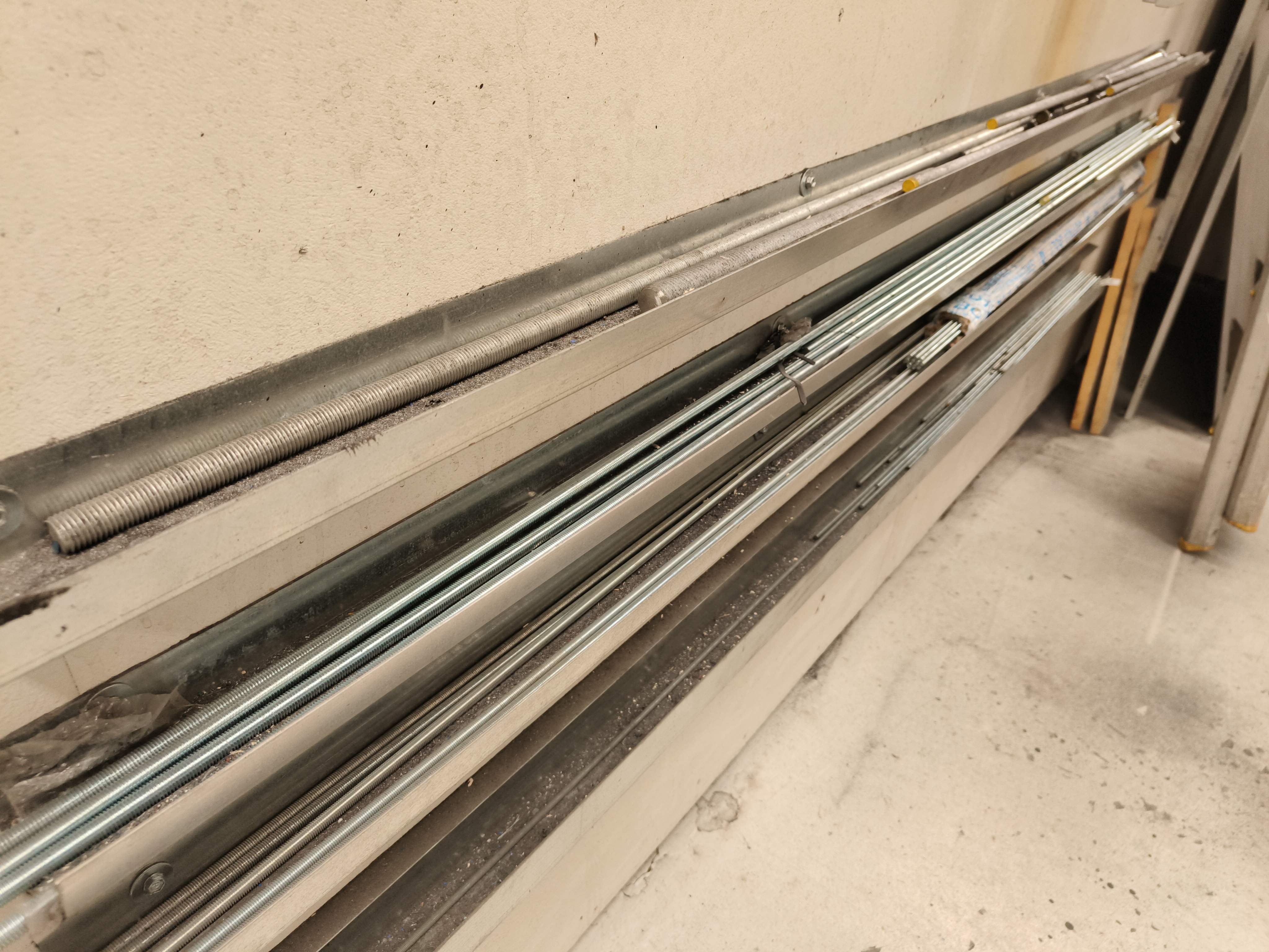 Mixed Rods Mixed threaded rods - PS Auction - We value the future - Largest in net ...