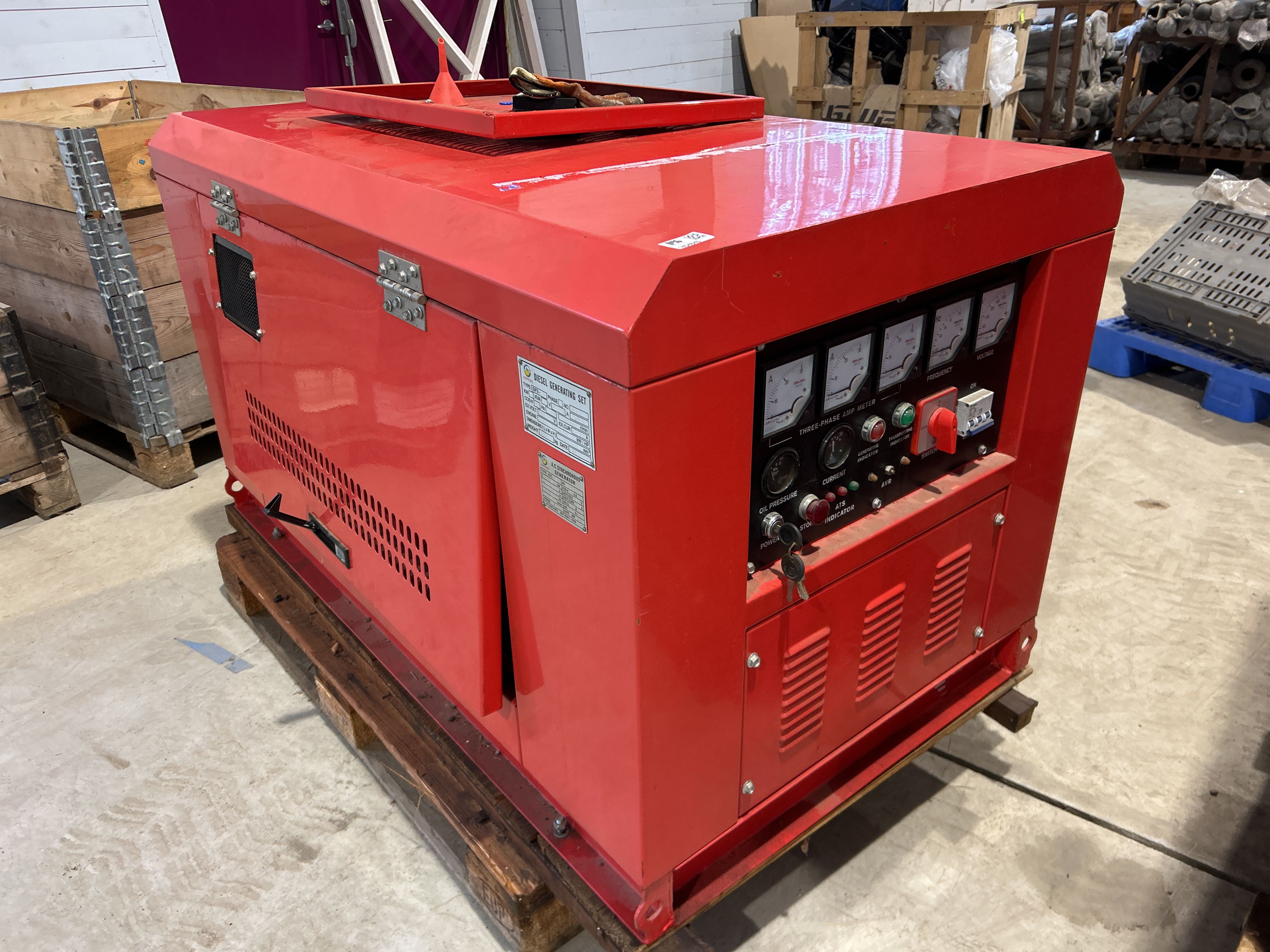 GENERATOR ヨーヨー レッド Diesel generator Jinfeng GF3-5 -2006 - PS Auction - We value the