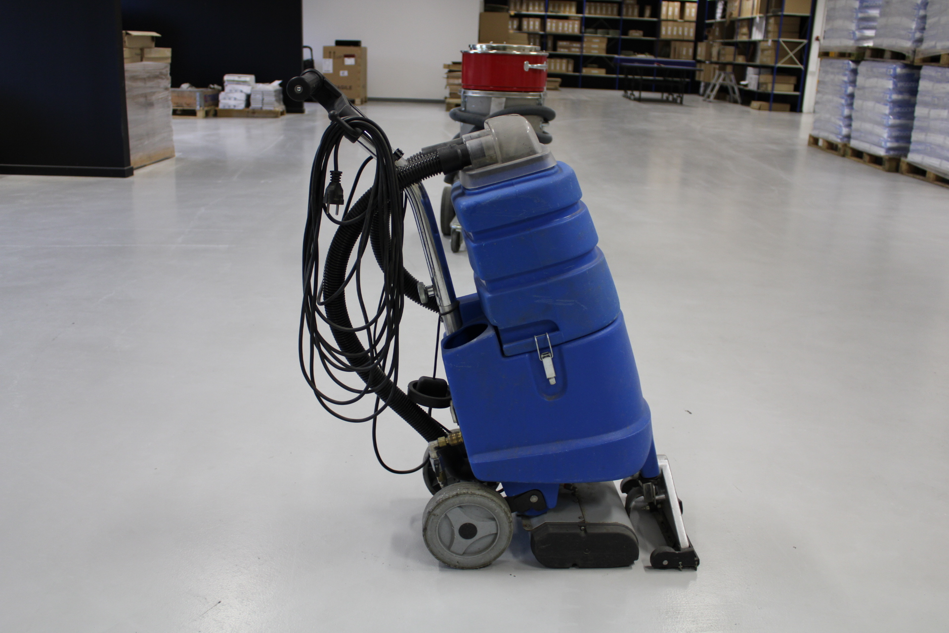 Santoemma Sharon Brush Carpet Wash PS Auction We value the future