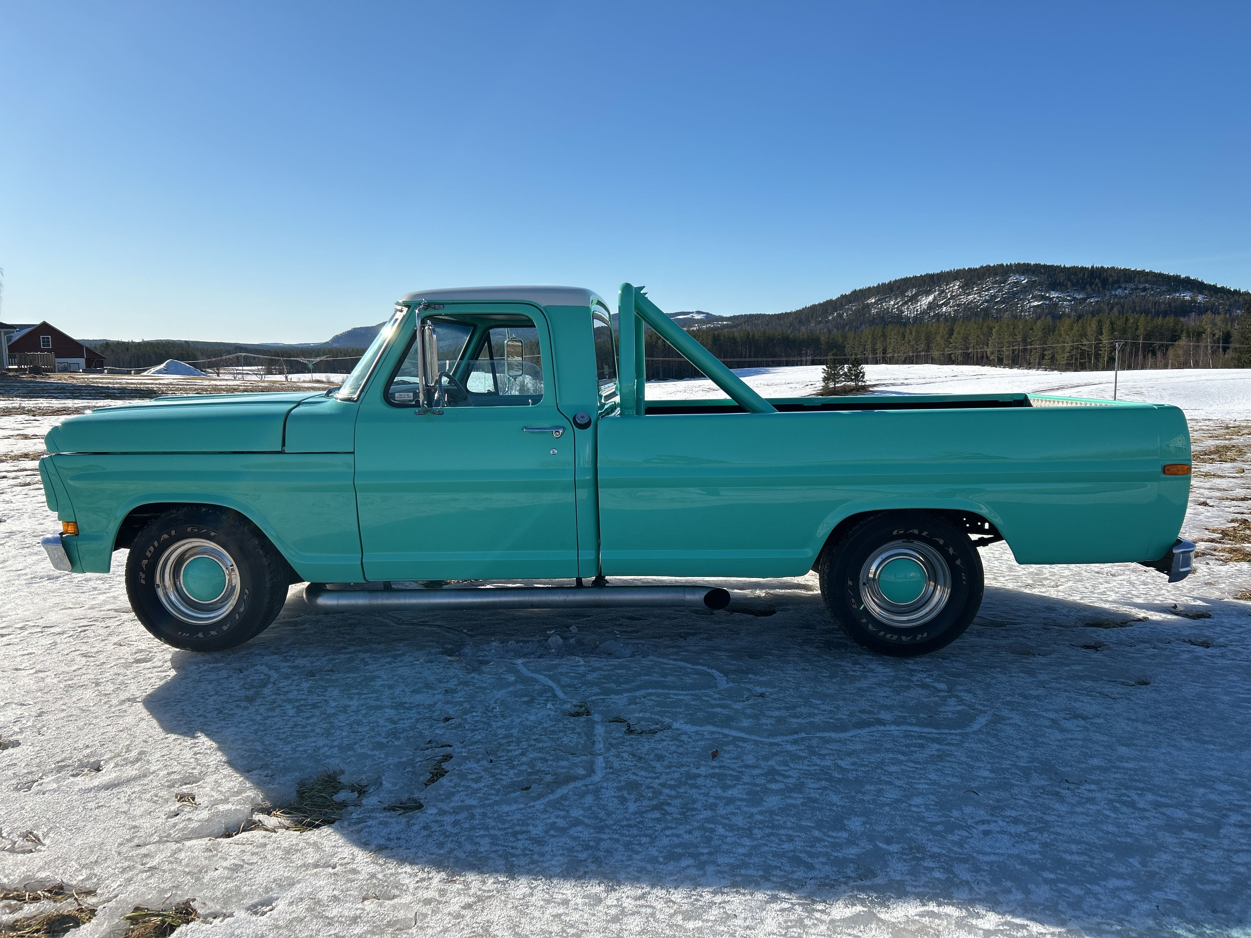 Ford F-100 V8 veteran -1971 - PS Auction - We value the future