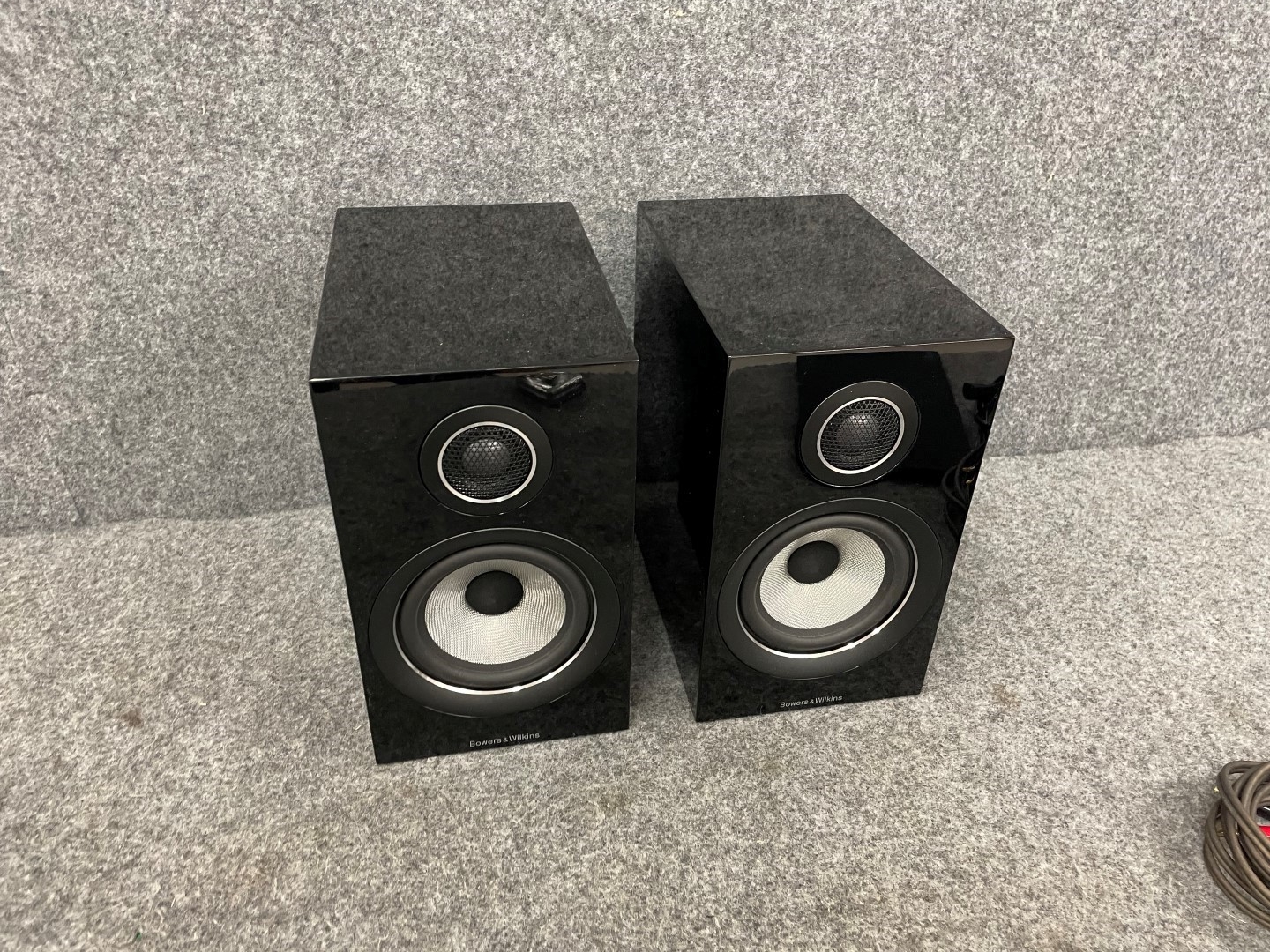 Speaker with Amplifier Bowers & Wilkins 707S2 / Bluesound