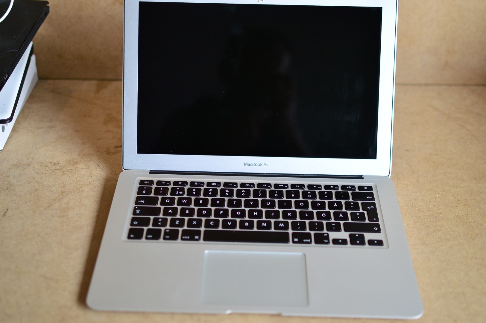 Apple MacBook Air A1466, FVFVC3XTJ1WK - PS Auction - We value the
