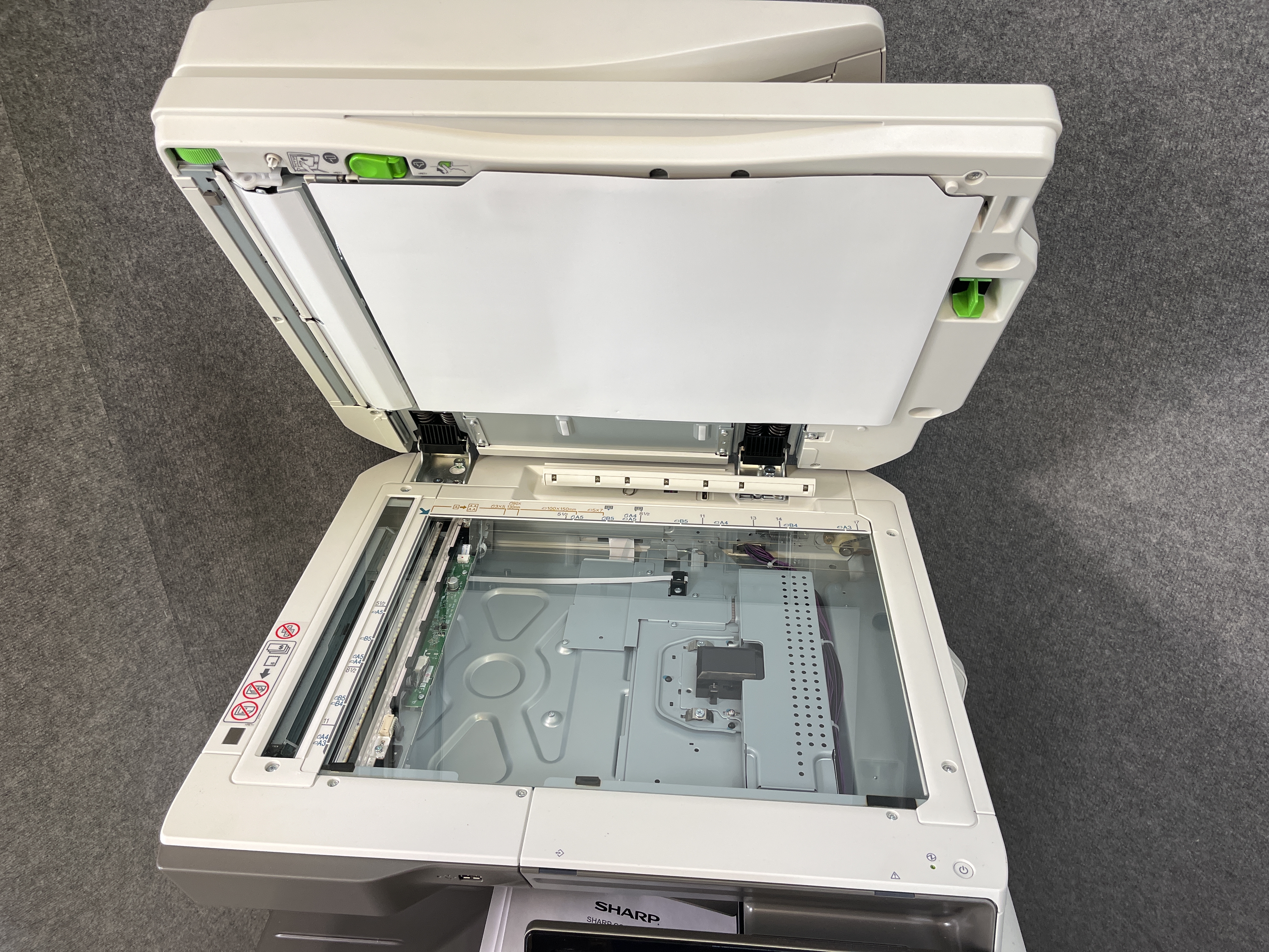 ホワイトページ Multifunction printer Sharp MX-4070V with paper box MX-DE27N - PS