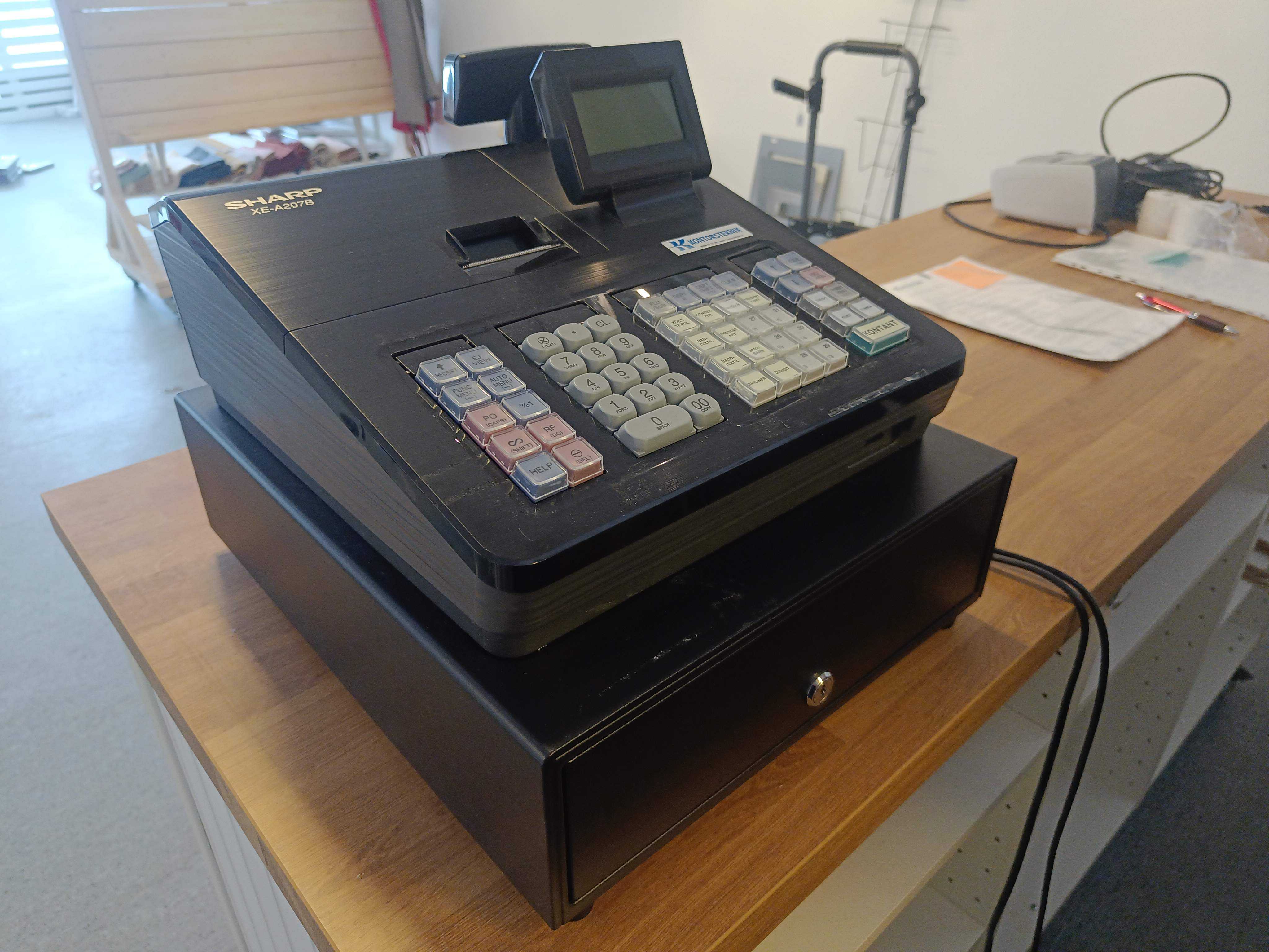 Cash register system Sharp XE-A207B - PS Auction - We value the 