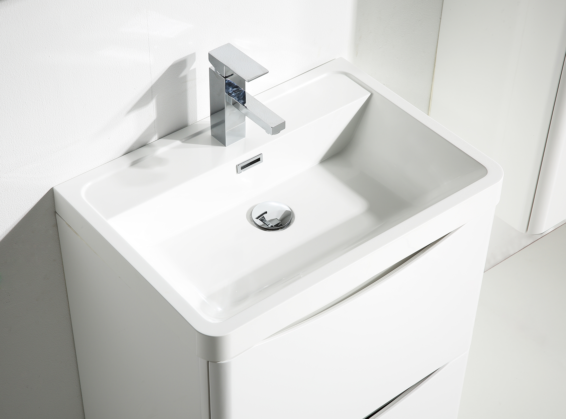 Selma white 60 cm chest of drawers + wash basin sw1092 + Sw10922
