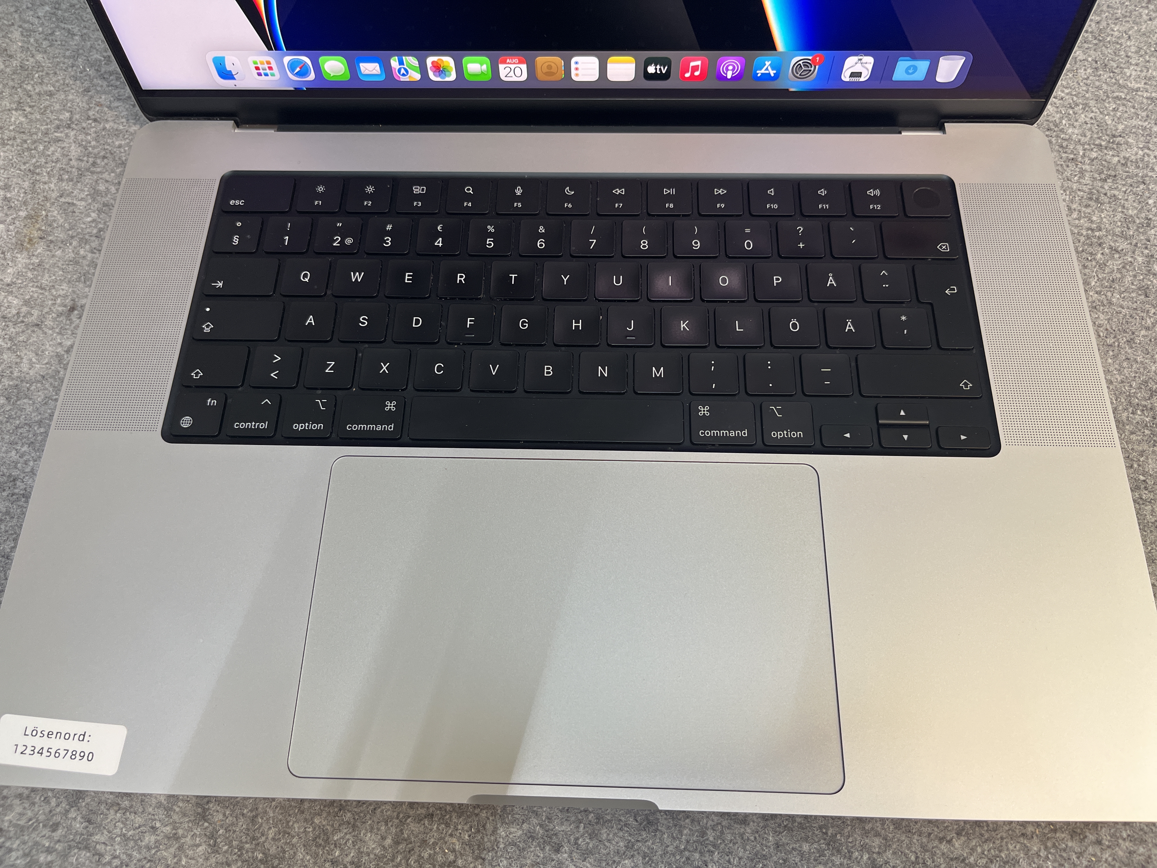 MacBook Pro (16-inch, 2021) シルバー 訳あり Restored APPLE MACBOOK PRO 2021 16.2